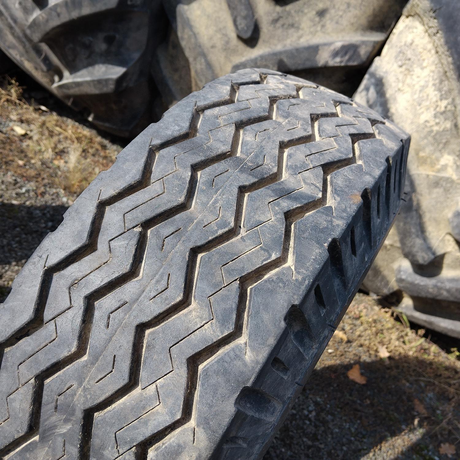  Cauciucuri 9-14.5  Deestone