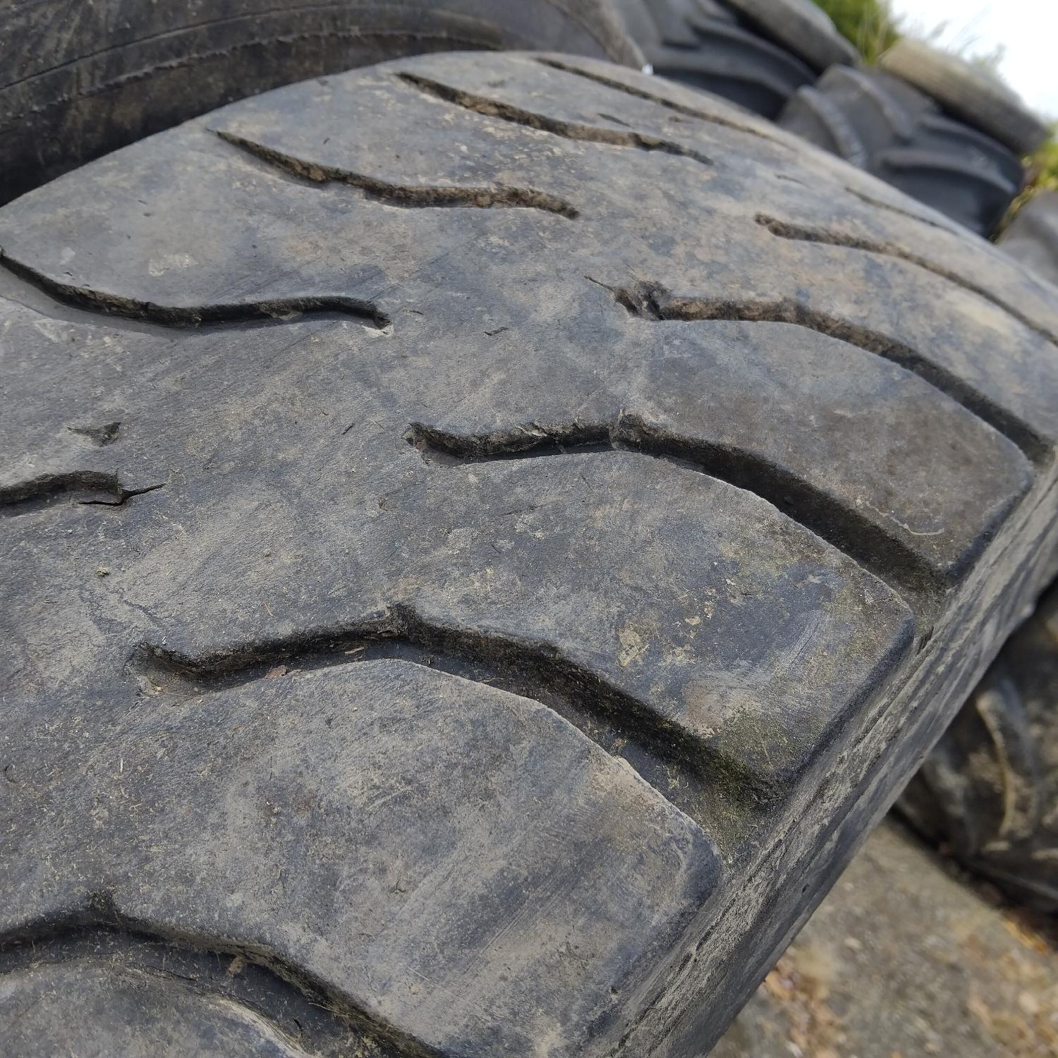  Cauciucuri 315/80R22.5  Universal