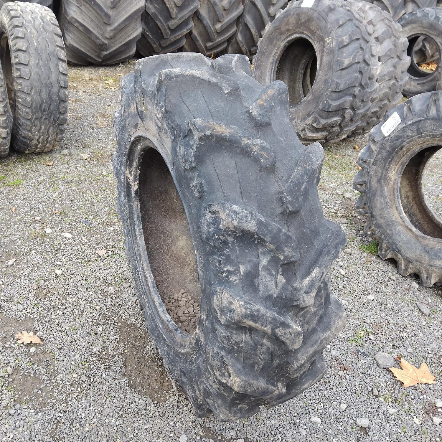  Cauciucuri 11.2R20 (280/85R20) Pirelli