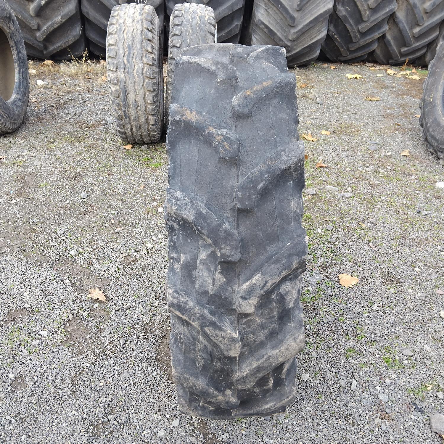  Cauciucuri 11.2R20 (280/85R20) Pirelli