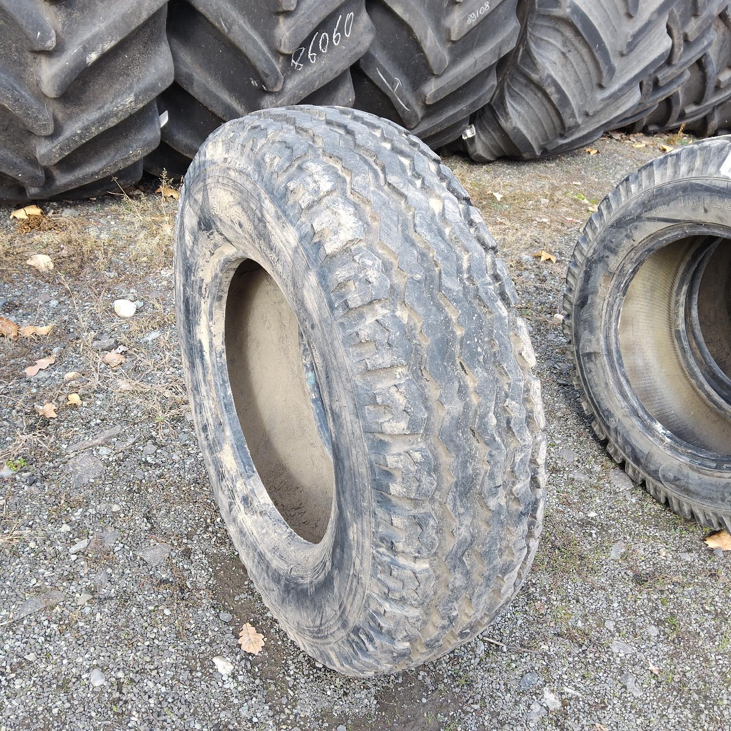  Cauciucuri 10.5/80-18 (10.5R18) Dunlop