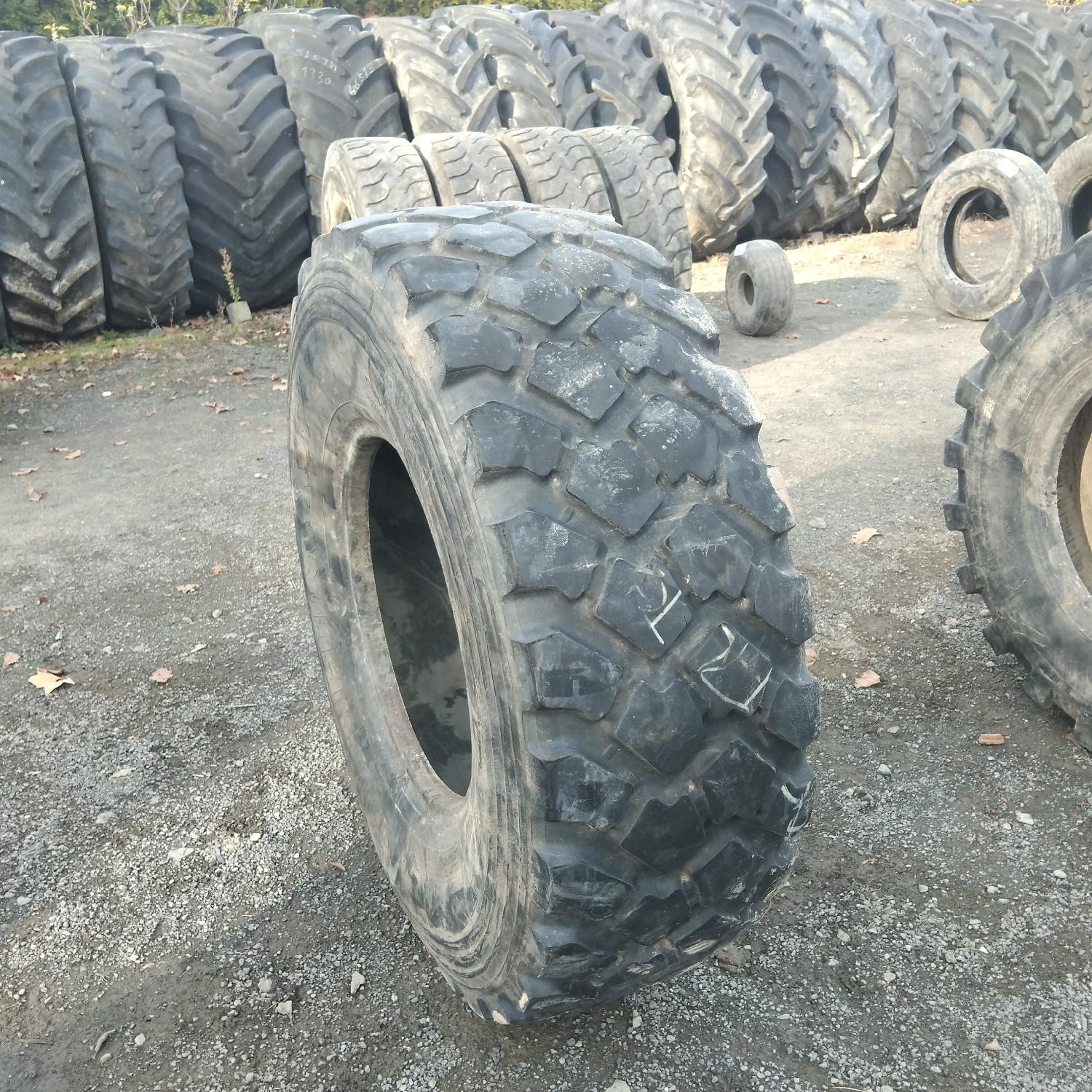  Cauciucuri 365/80R20 (14.5R20) Michelin