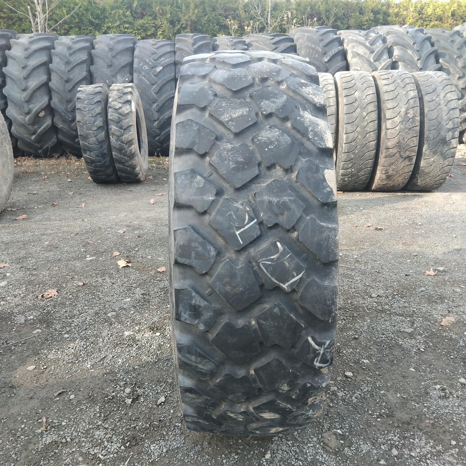  Cauciucuri 365/80R20 (14.5R20) Michelin