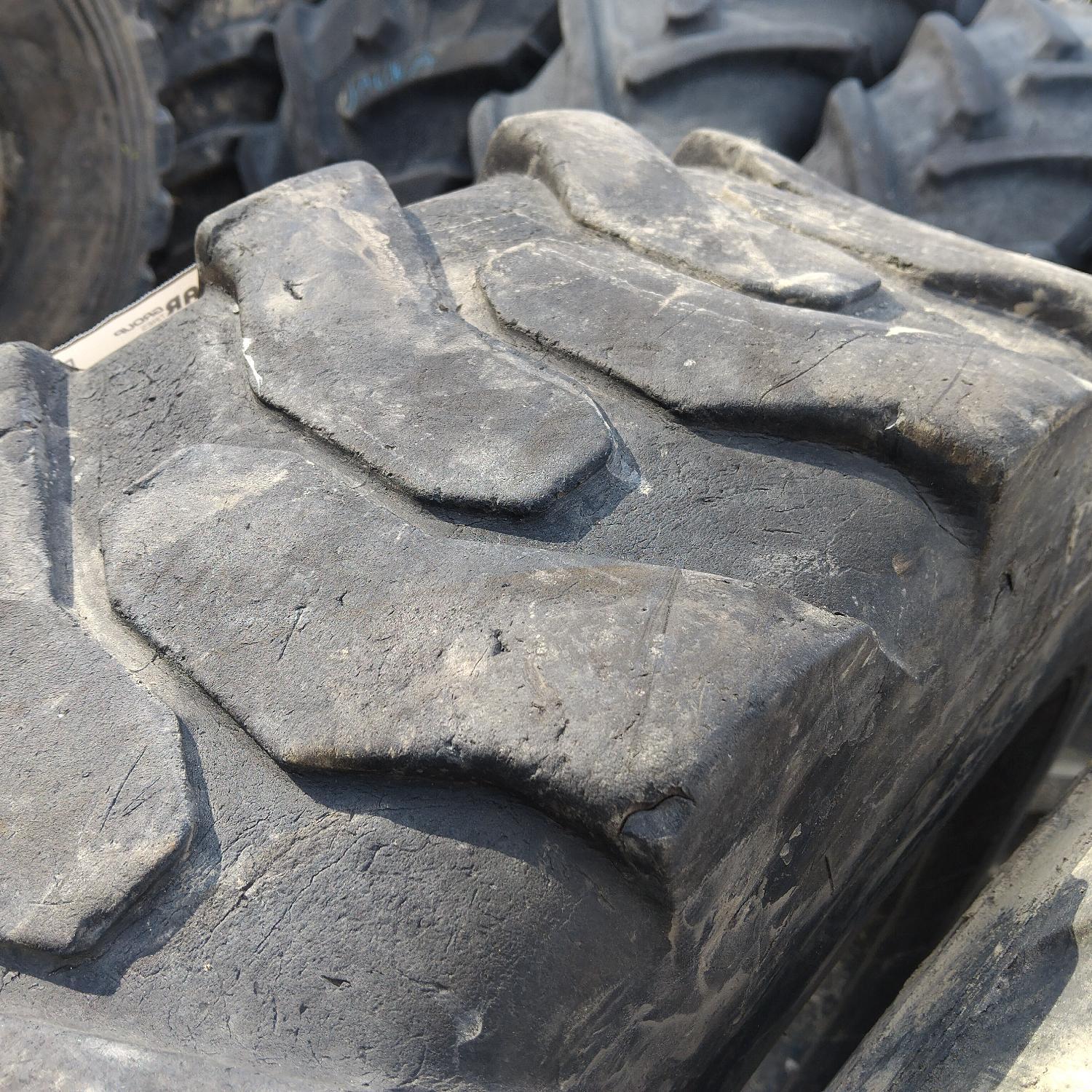  Cauciucuri 10.00-20  Michelin