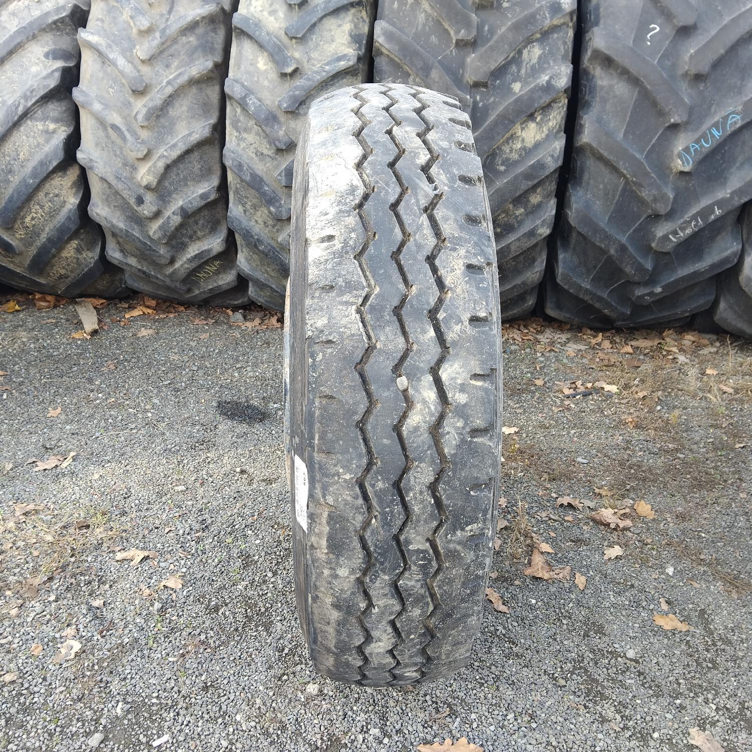 Cauciucuri 13R22.5  Kumho