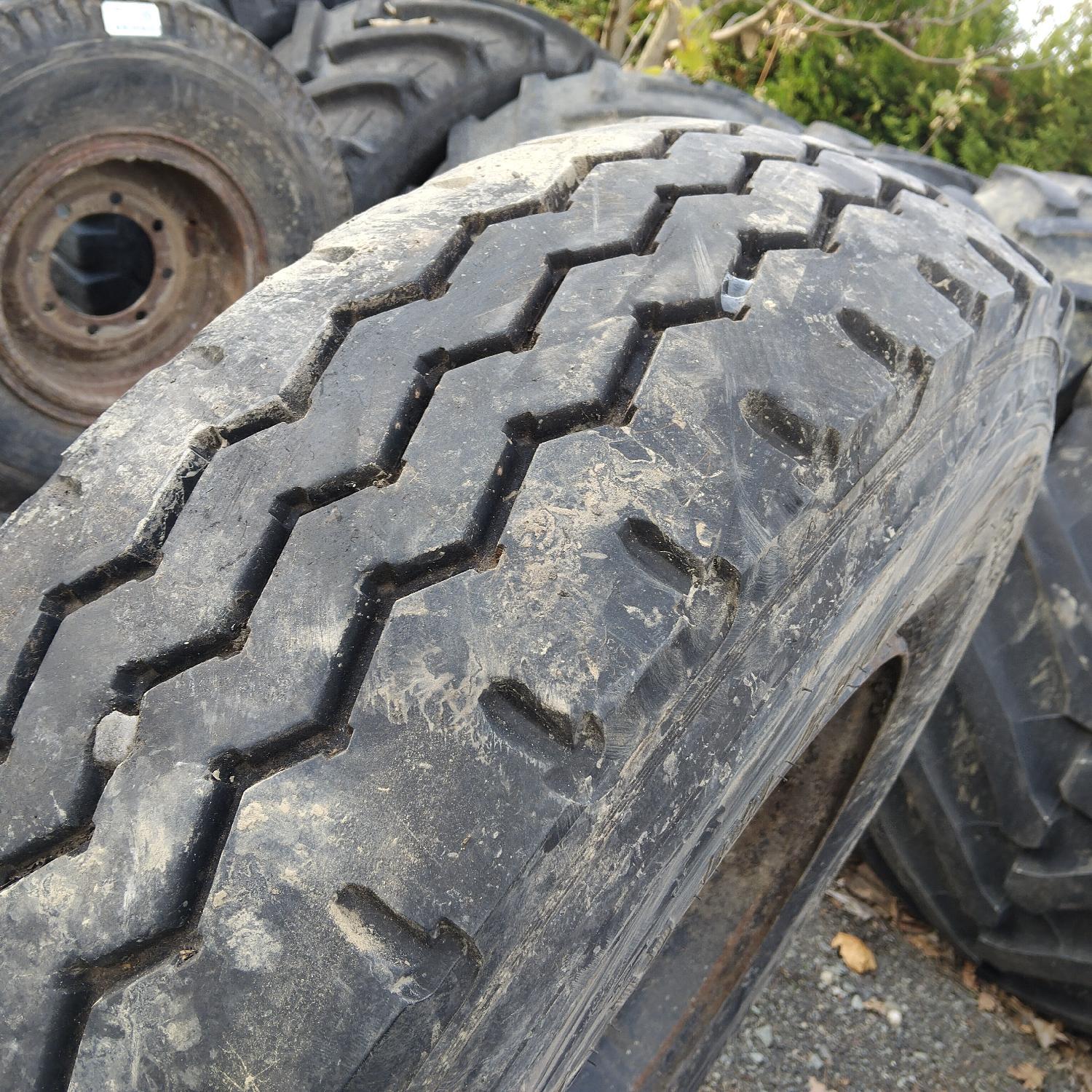  Cauciucuri 13R22.5  Kumho