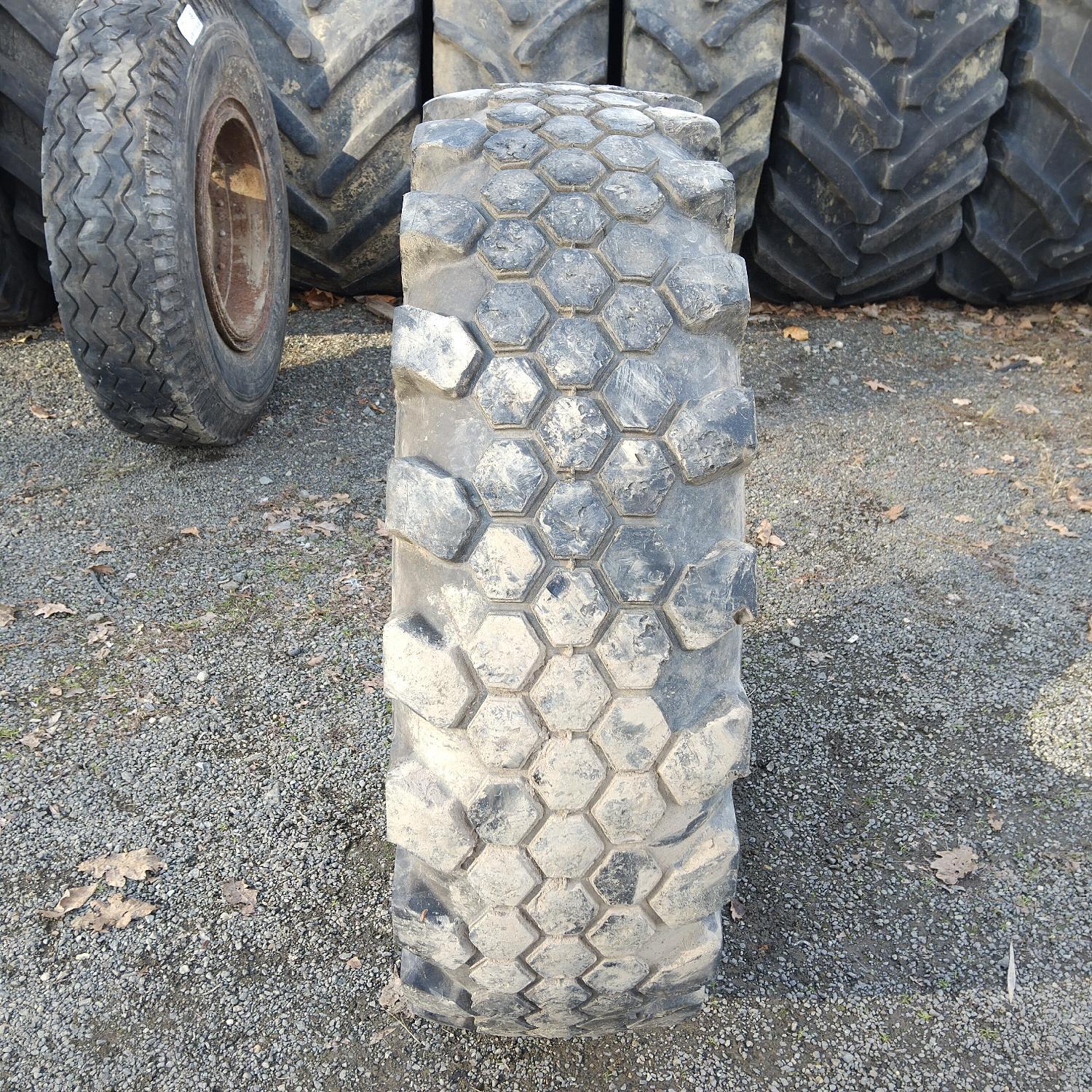  Cauciucuri 14.5-20 (365/80R20) Barum