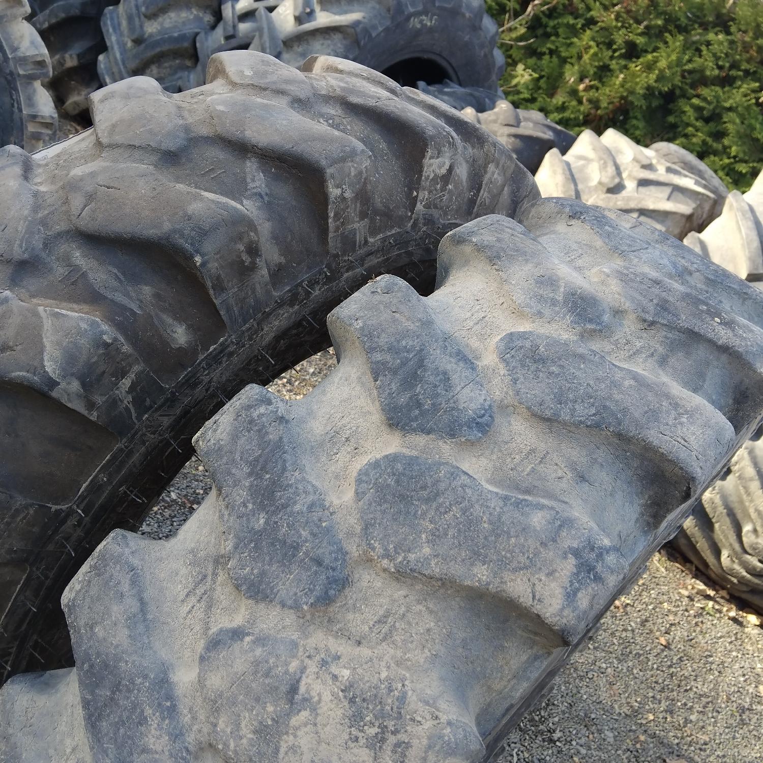  Cauciucuri 10.00-20  Mitas