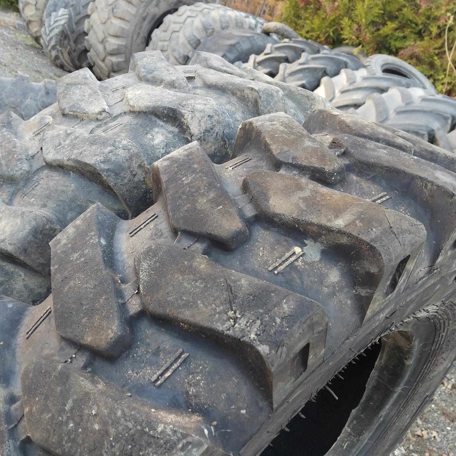  Cauciucuri 10.00-20  Boka