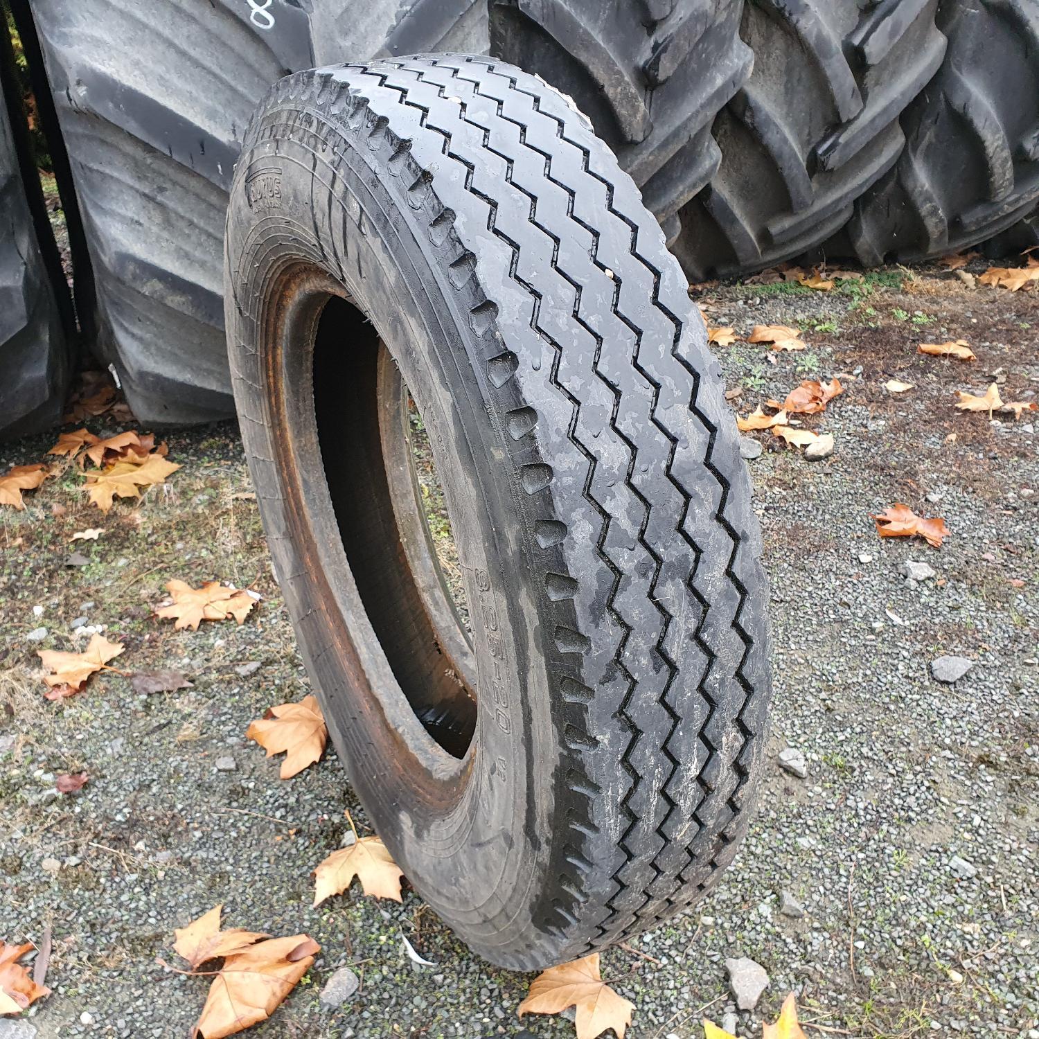  Cauciucuri 8.25-20  Taurus