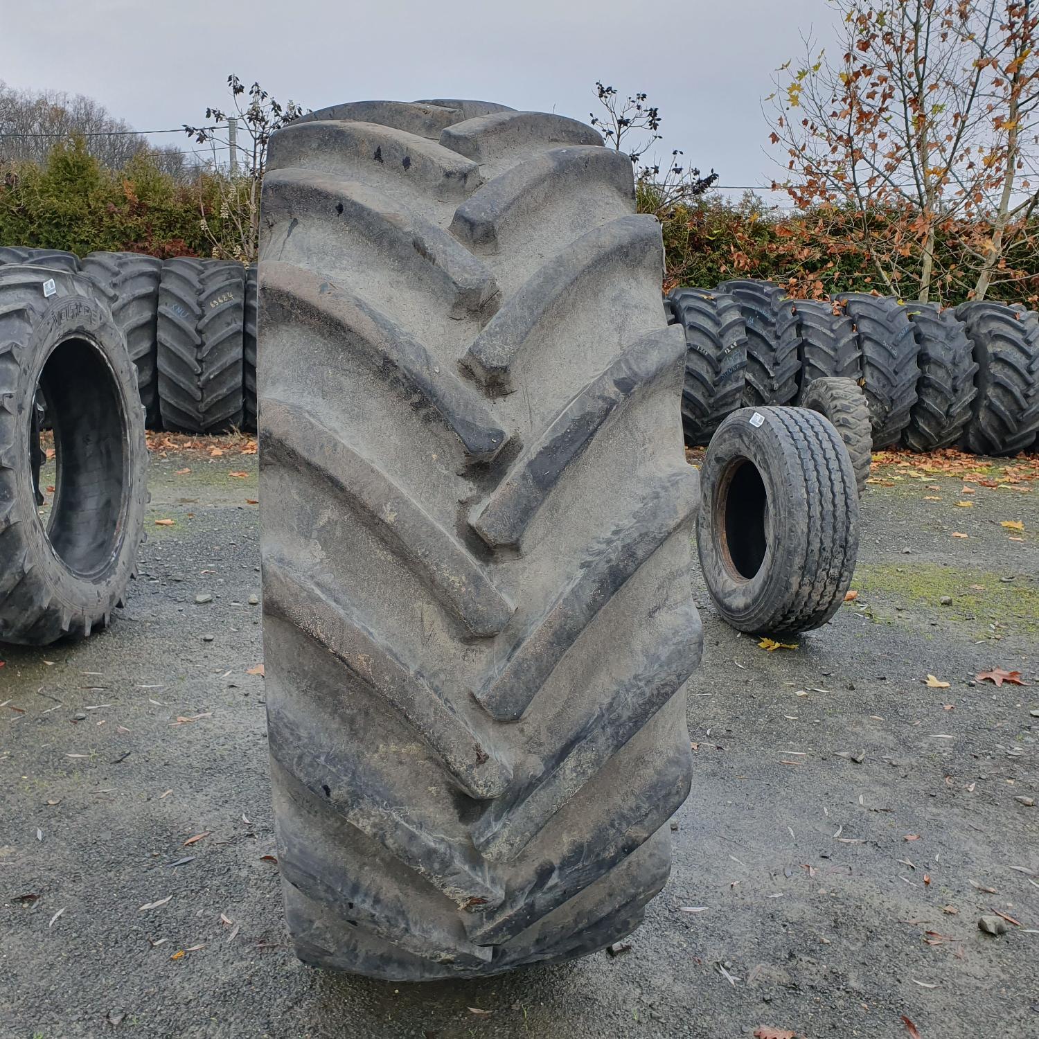  Cauciucuri 800/70R32  Continental
