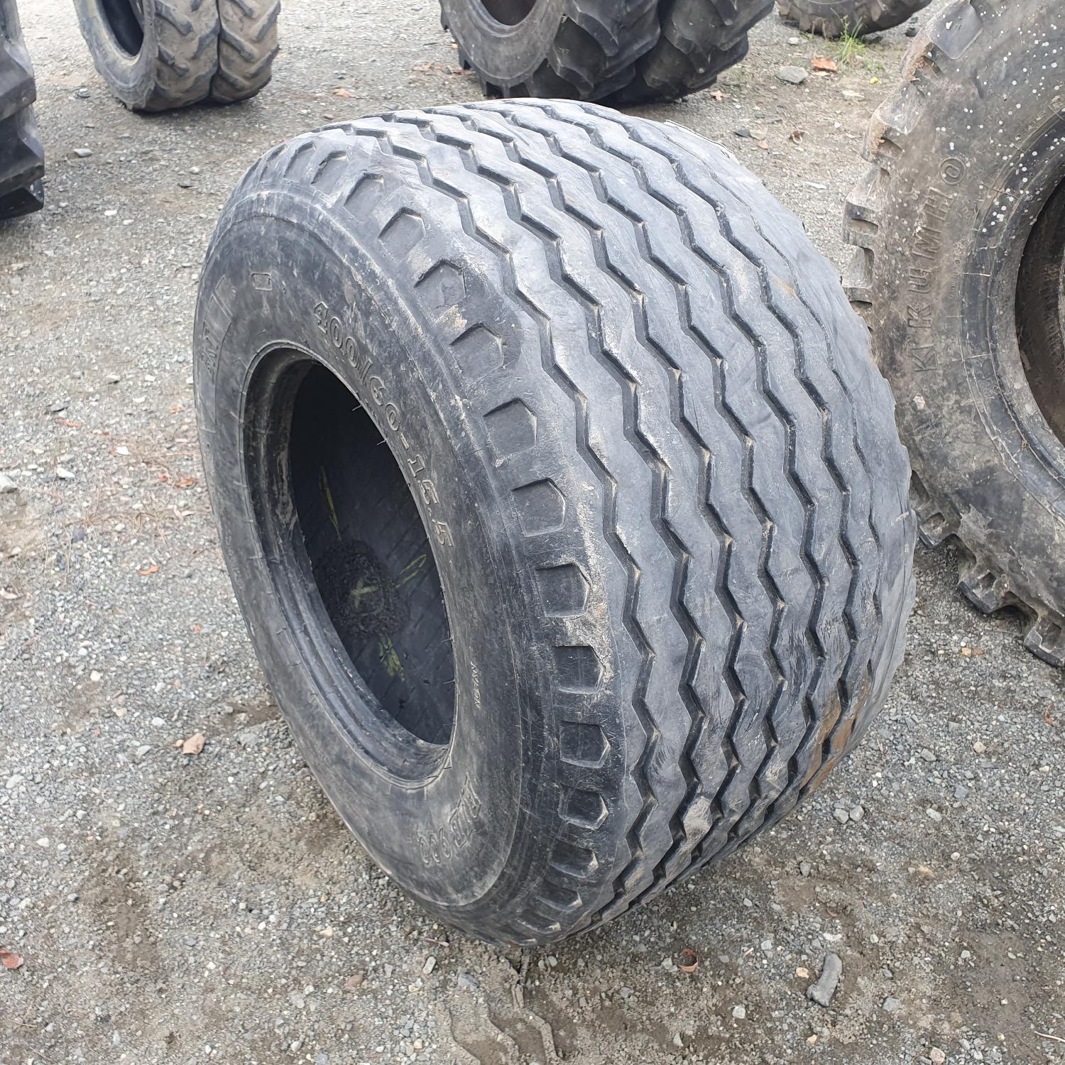  Cauciucuri 400/60-15.5  Bkt