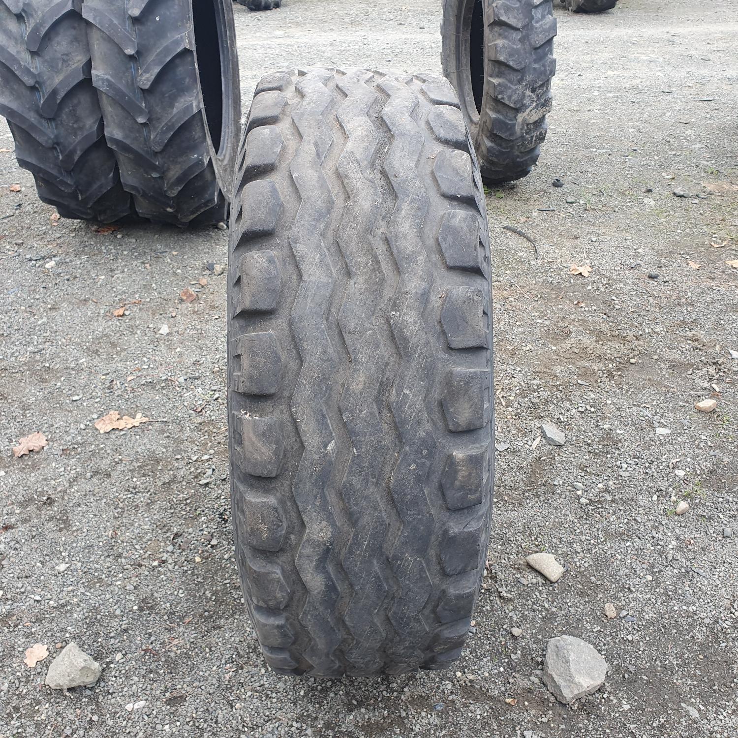  Cauciucuri 12.5/80-18 (12.5R18) Bkt