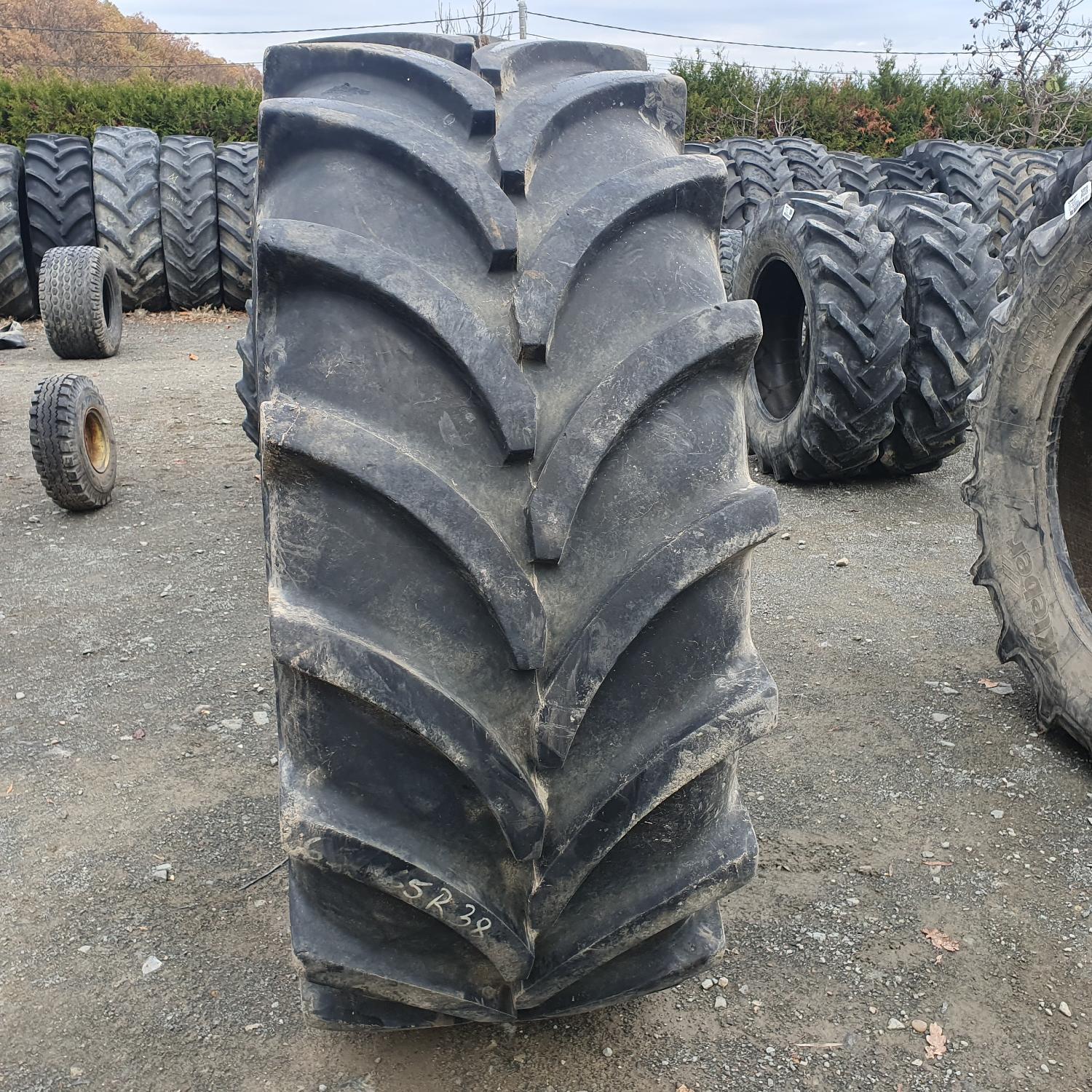  Cauciucuri 650/65R38  Vredestein