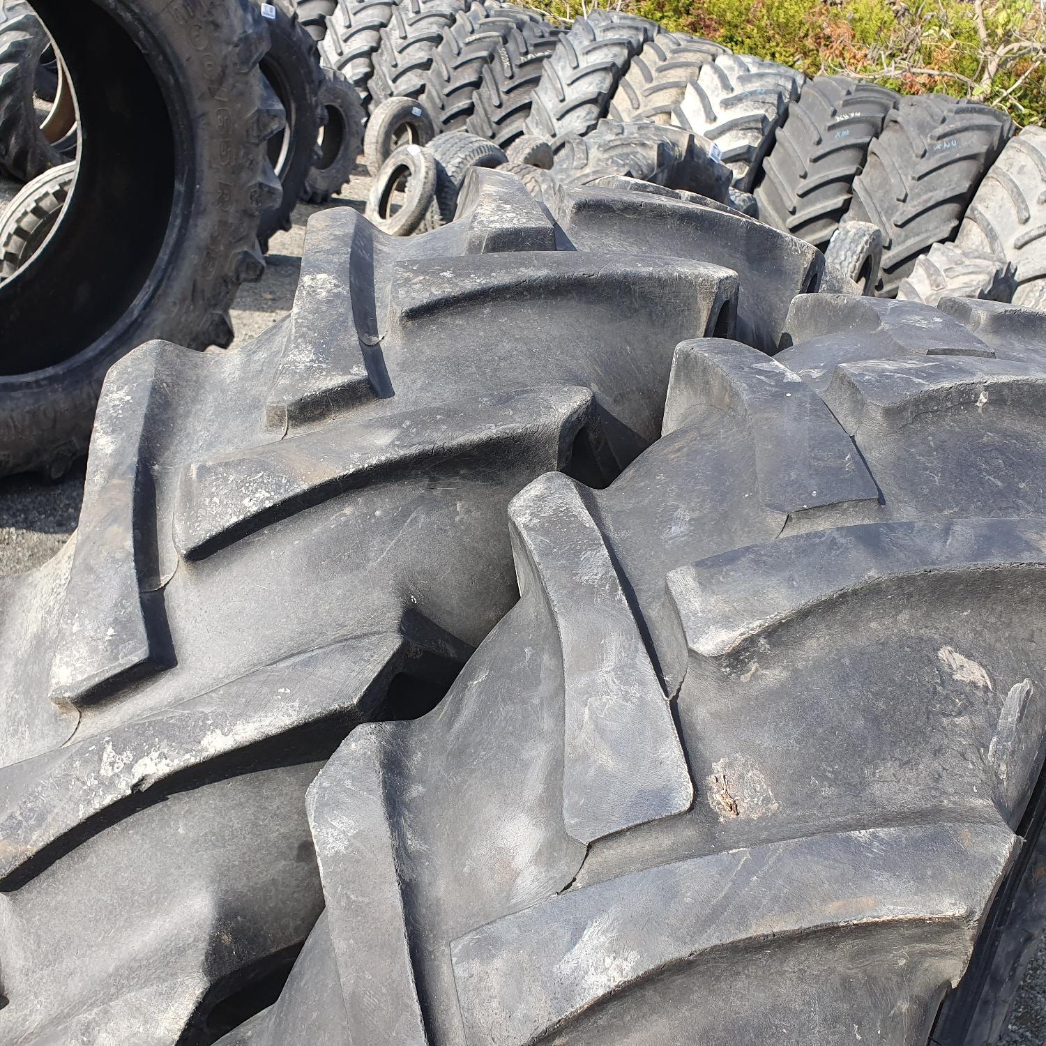  Cauciucuri 12.4-32 (320/85R32) Fulda