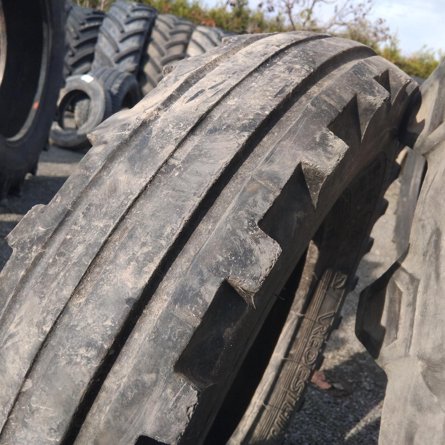  Cauciucuri 7.50-16  Vredestein