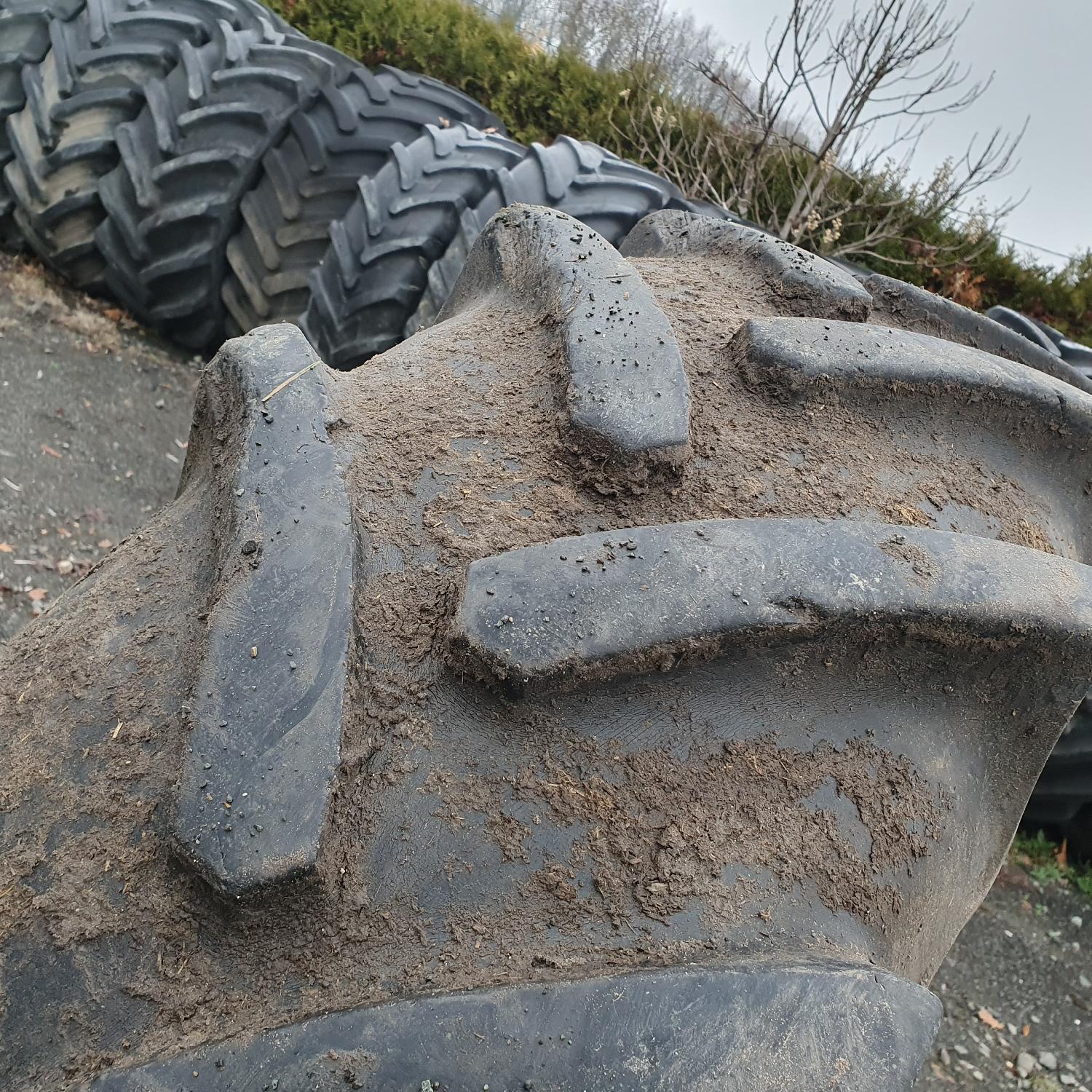  Cauciucuri 420/85R34 (16.9R34) Mitas