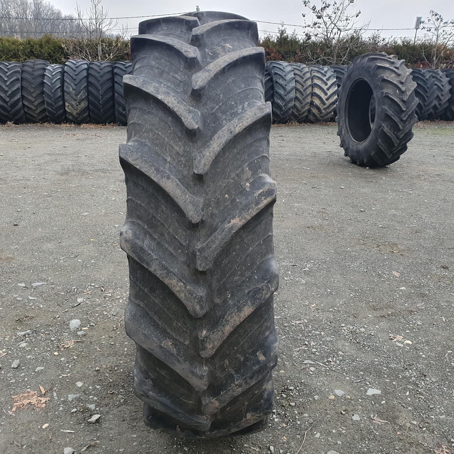  Cauciucuri 400/75R38 (15.5R38) Taurus