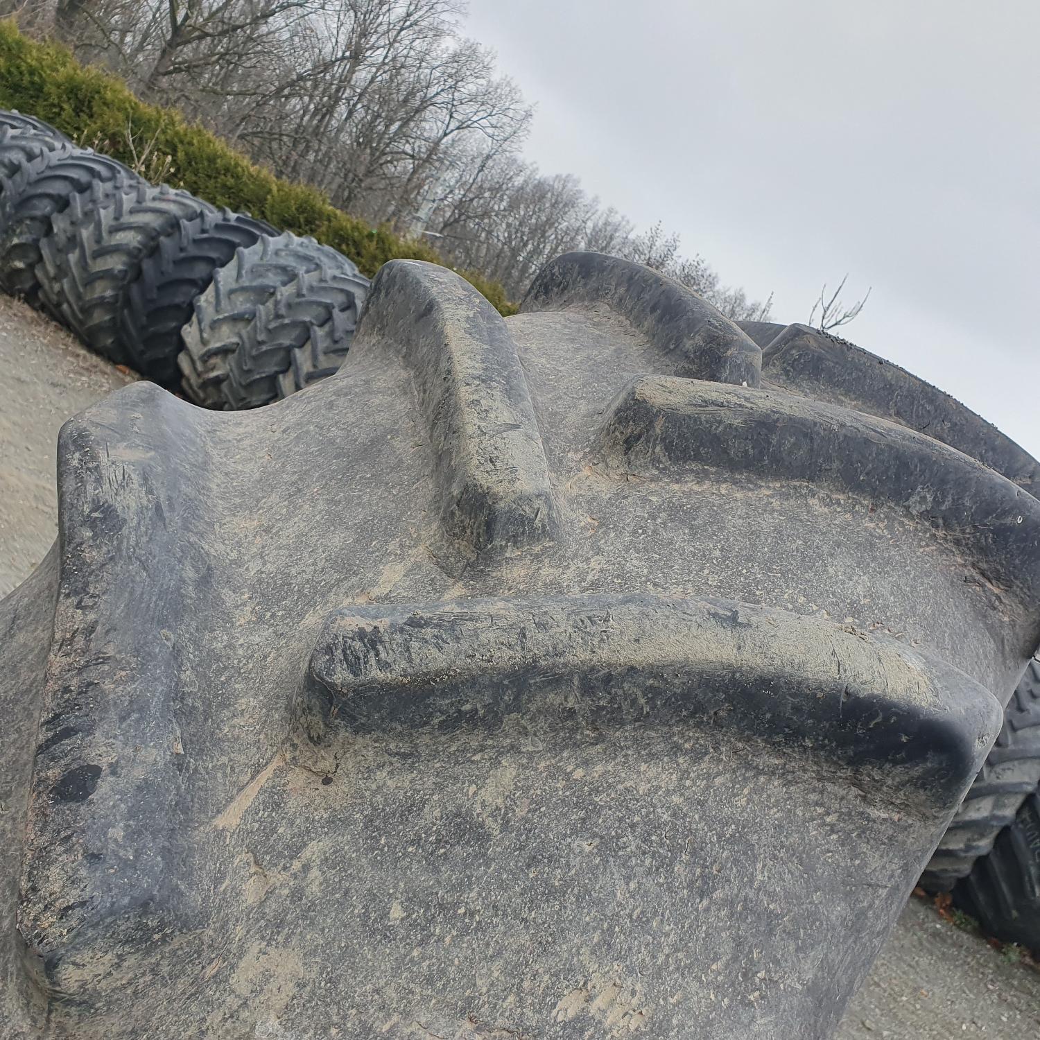  Cauciucuri 650/75R32 (24.5R32) Goodyear