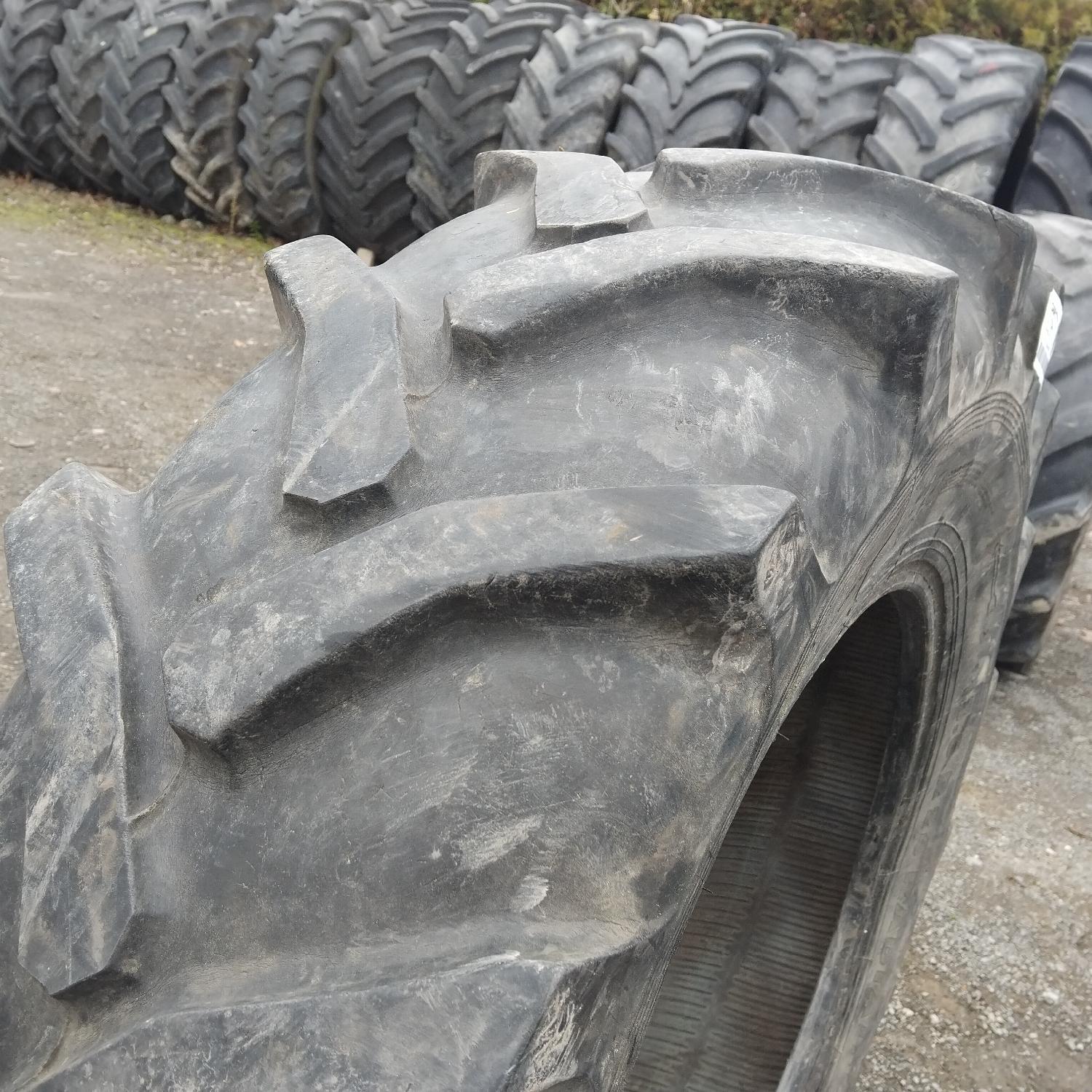  Cauciucuri 13.6R24 (340/85R24) Cultor