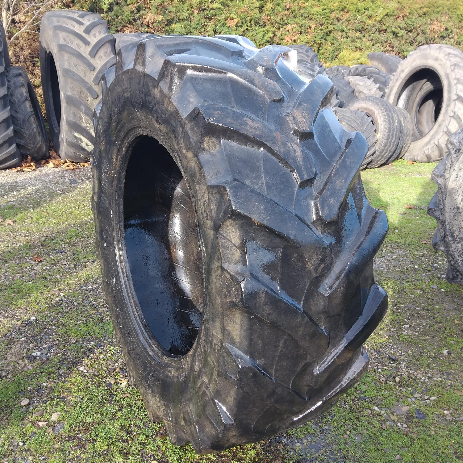  Cauciucuri 480/70R30 (19.5R30) Pirelli