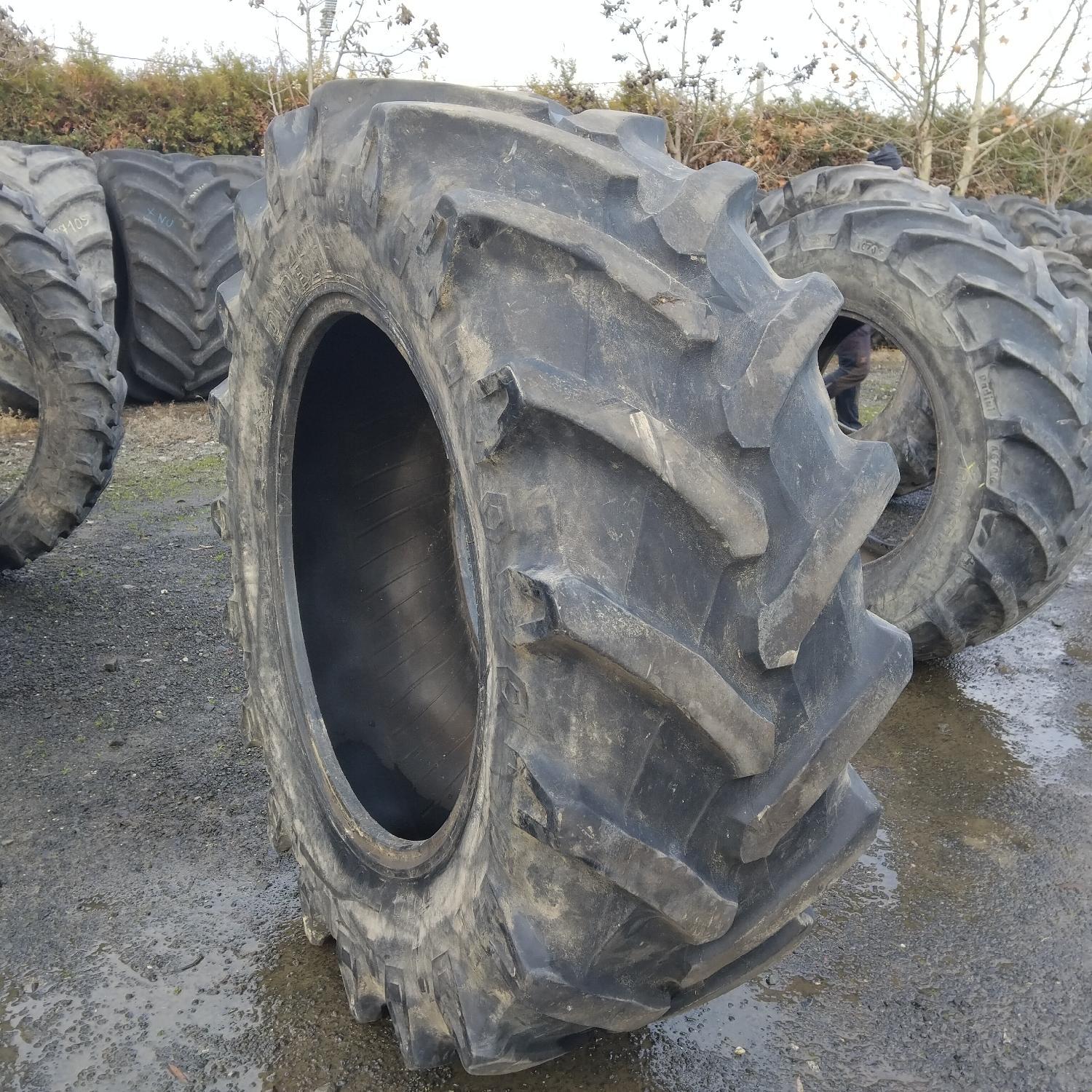  Cauciucuri 520/70R34  Pirelli