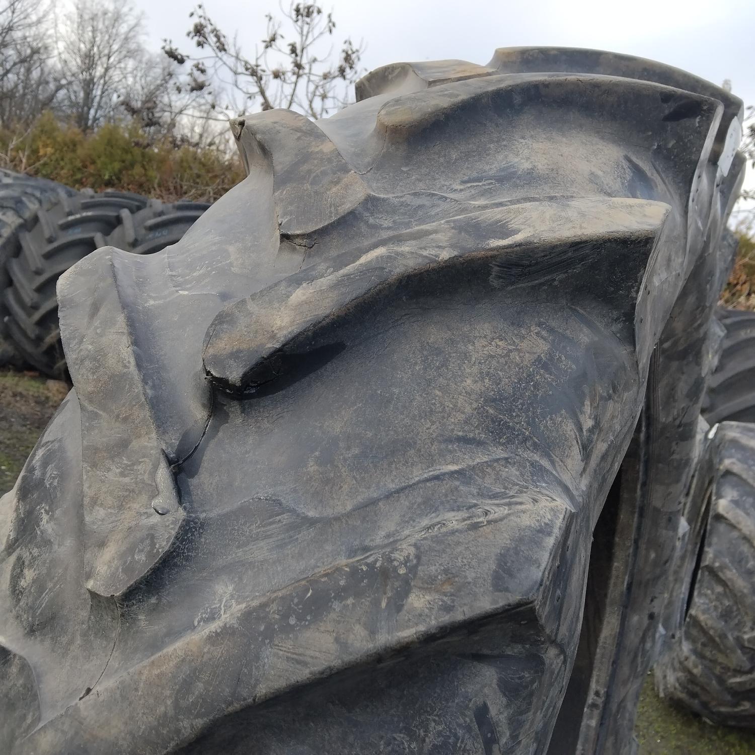  Cauciucuri 16.9R38 (420/85R38) Taurus