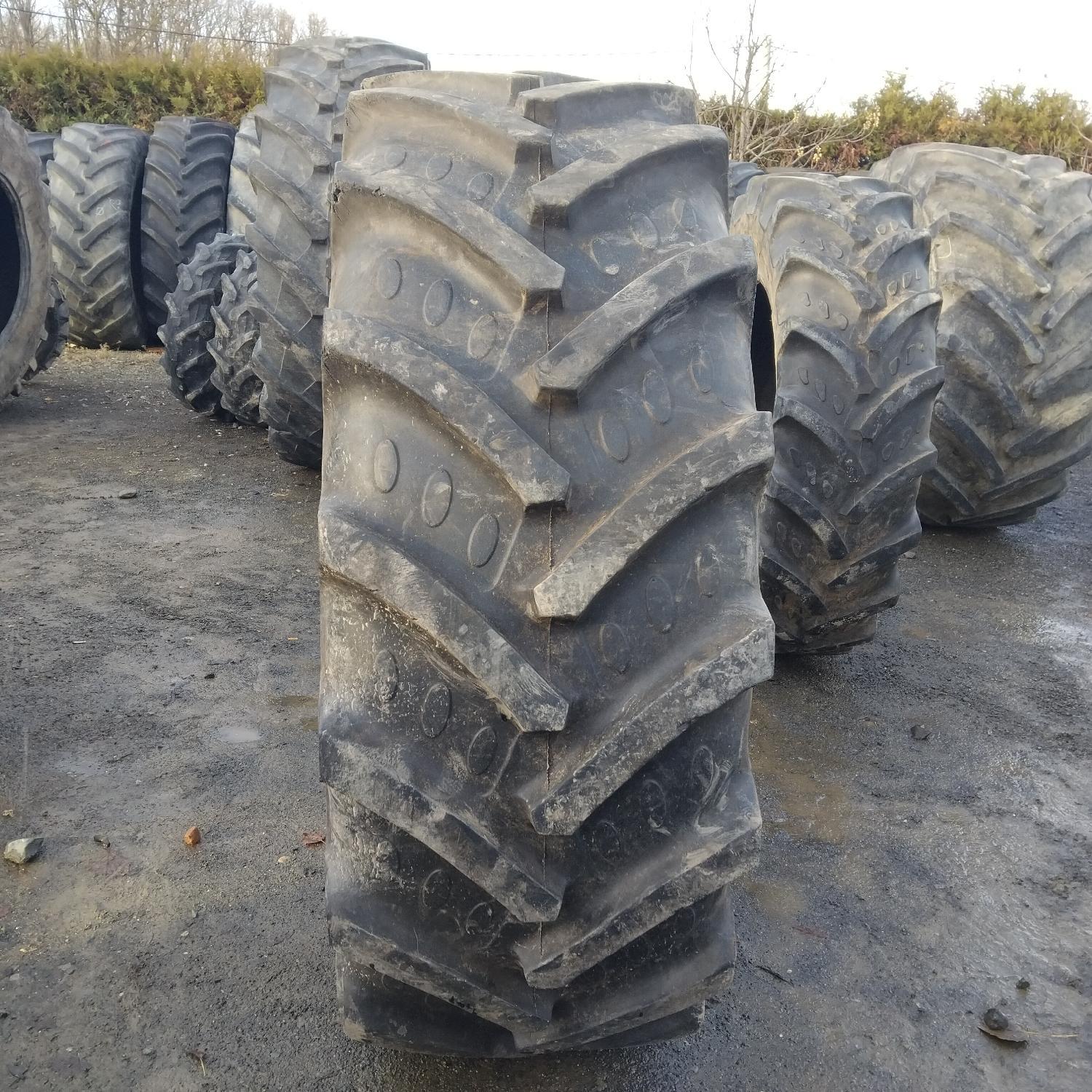  Cauciucuri 520/70R34  Bkt