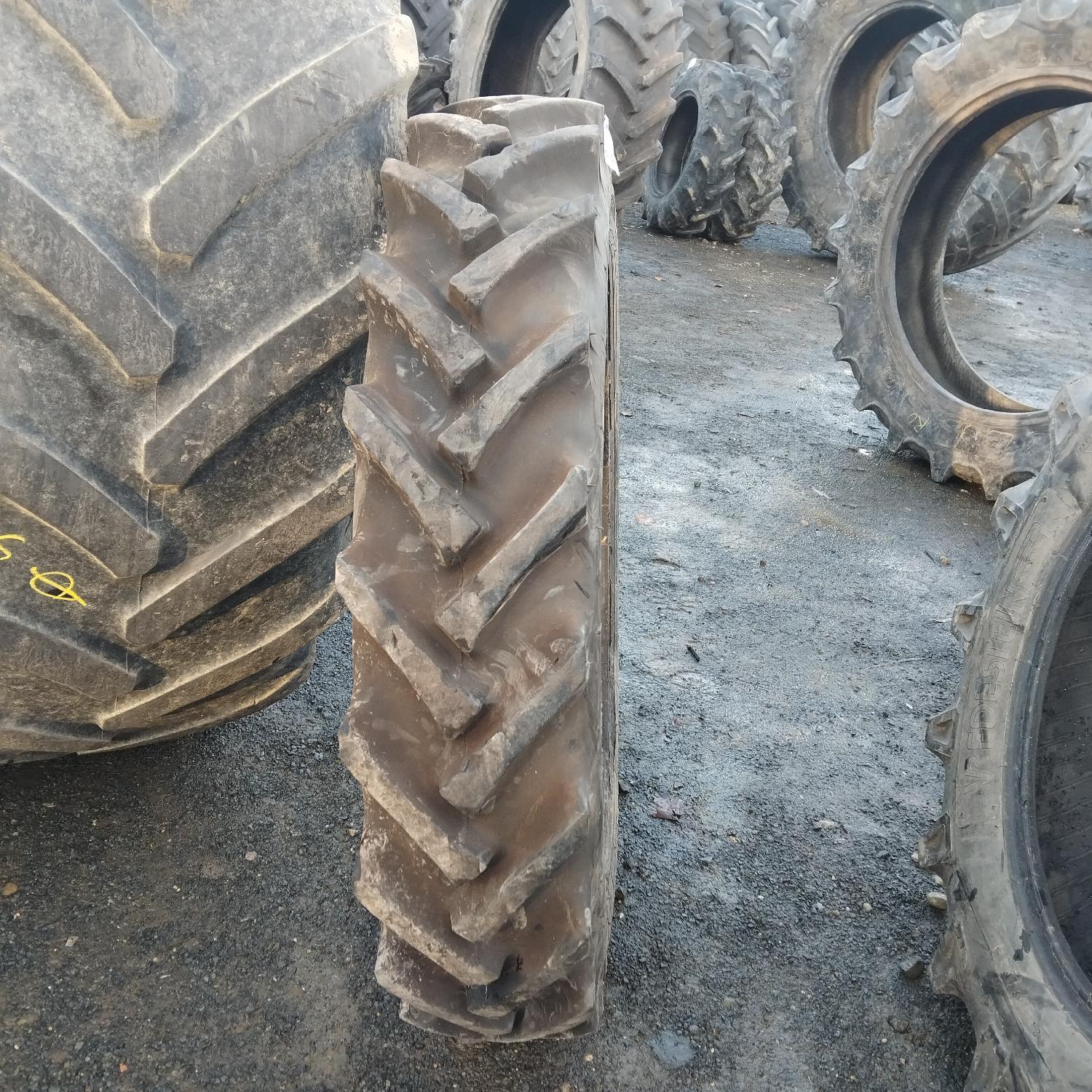  Cauciucuri 8.3-28  Semperit