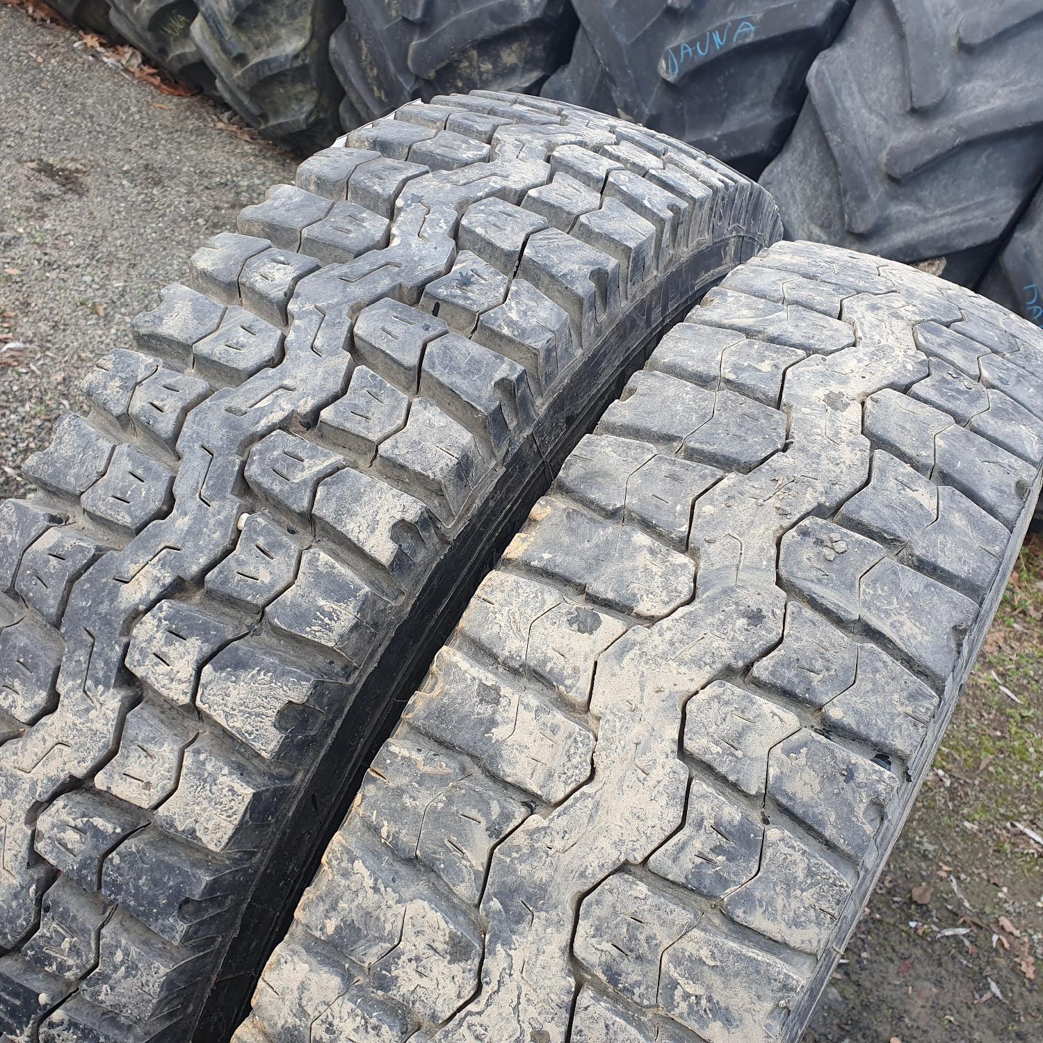  Cauciucuri 10R22.5  Pirelli