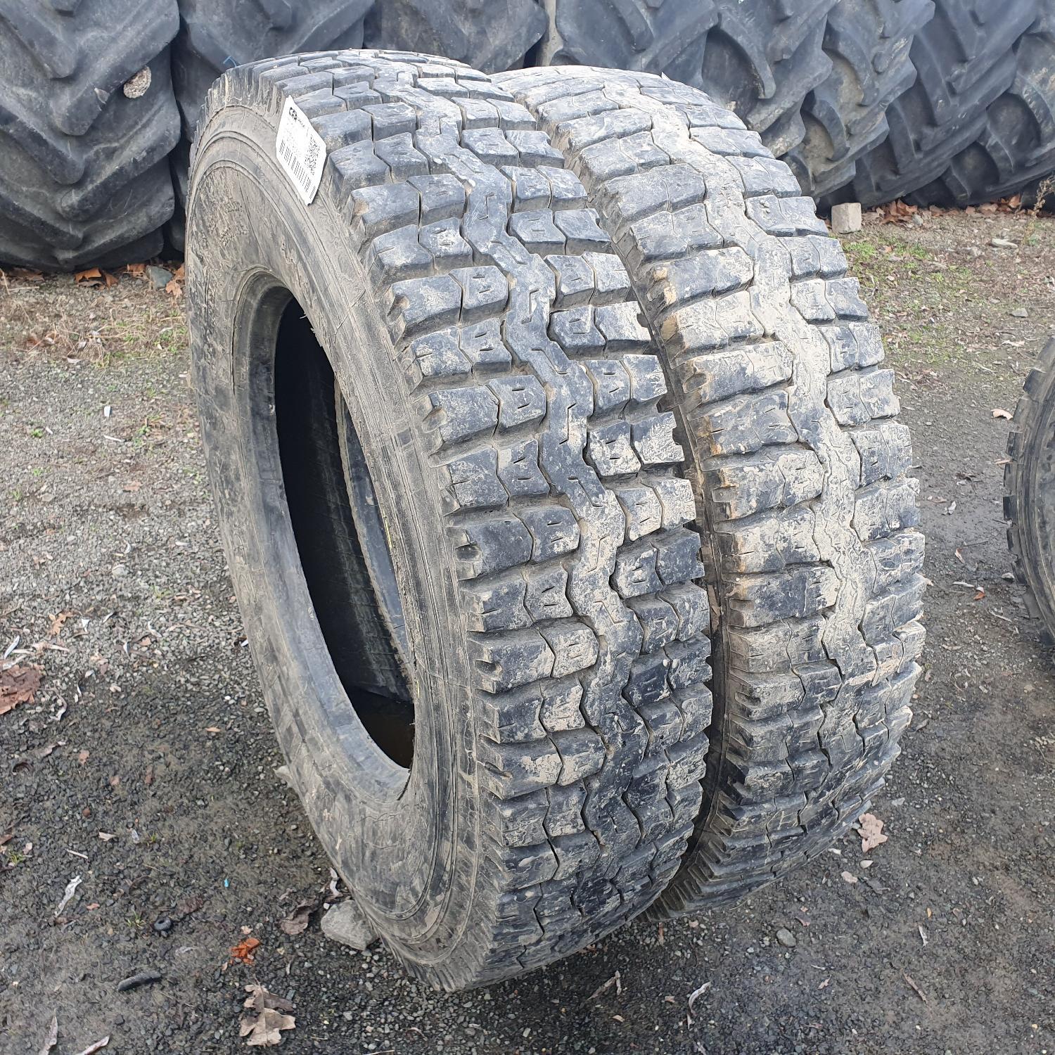  Cauciucuri 10R22.5  Pirelli