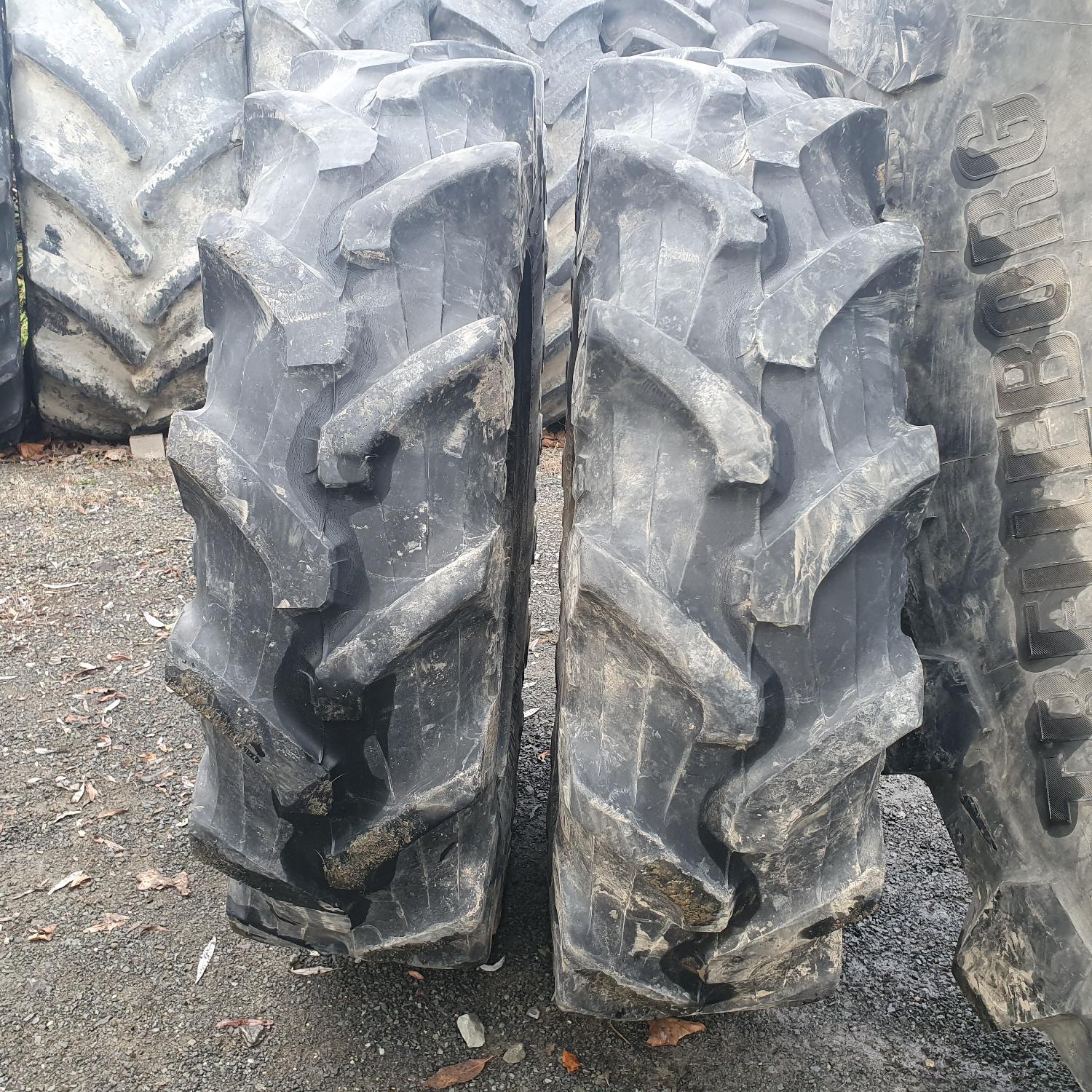 Cauciucuri 12.4R24 (320/85R24) Pirelli