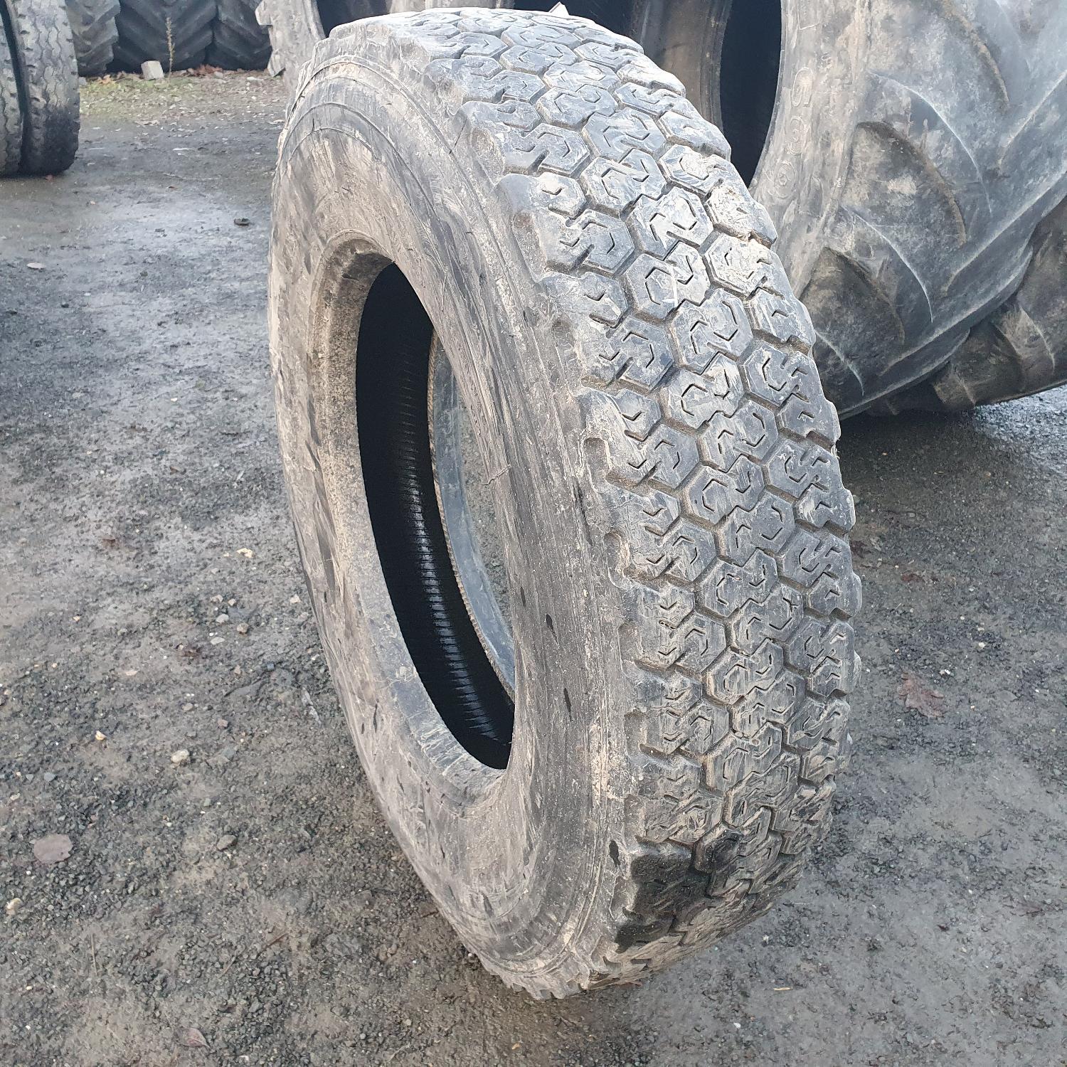  Cauciucuri 10R22.5  Dunlop