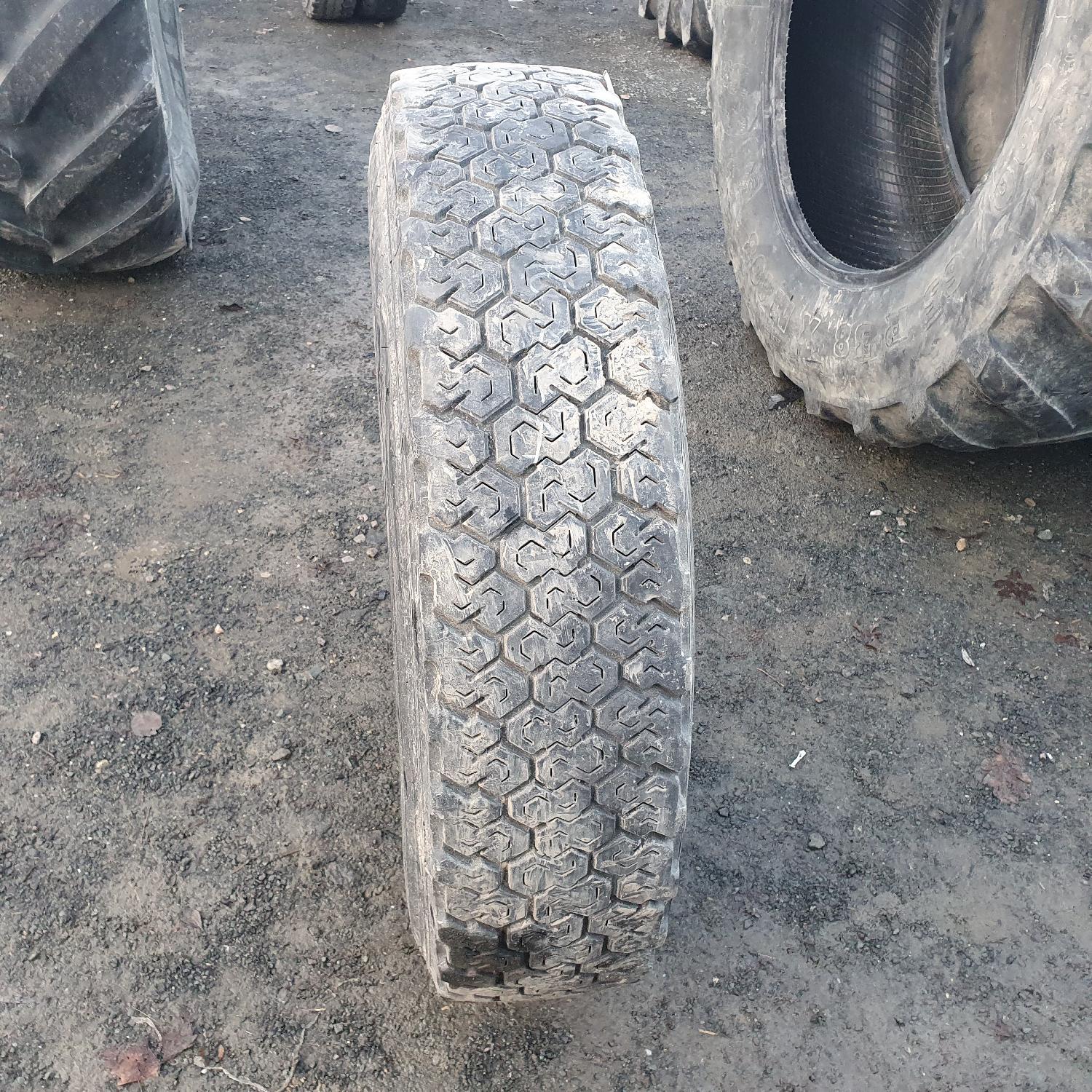  Cauciucuri 10R22.5  Dunlop