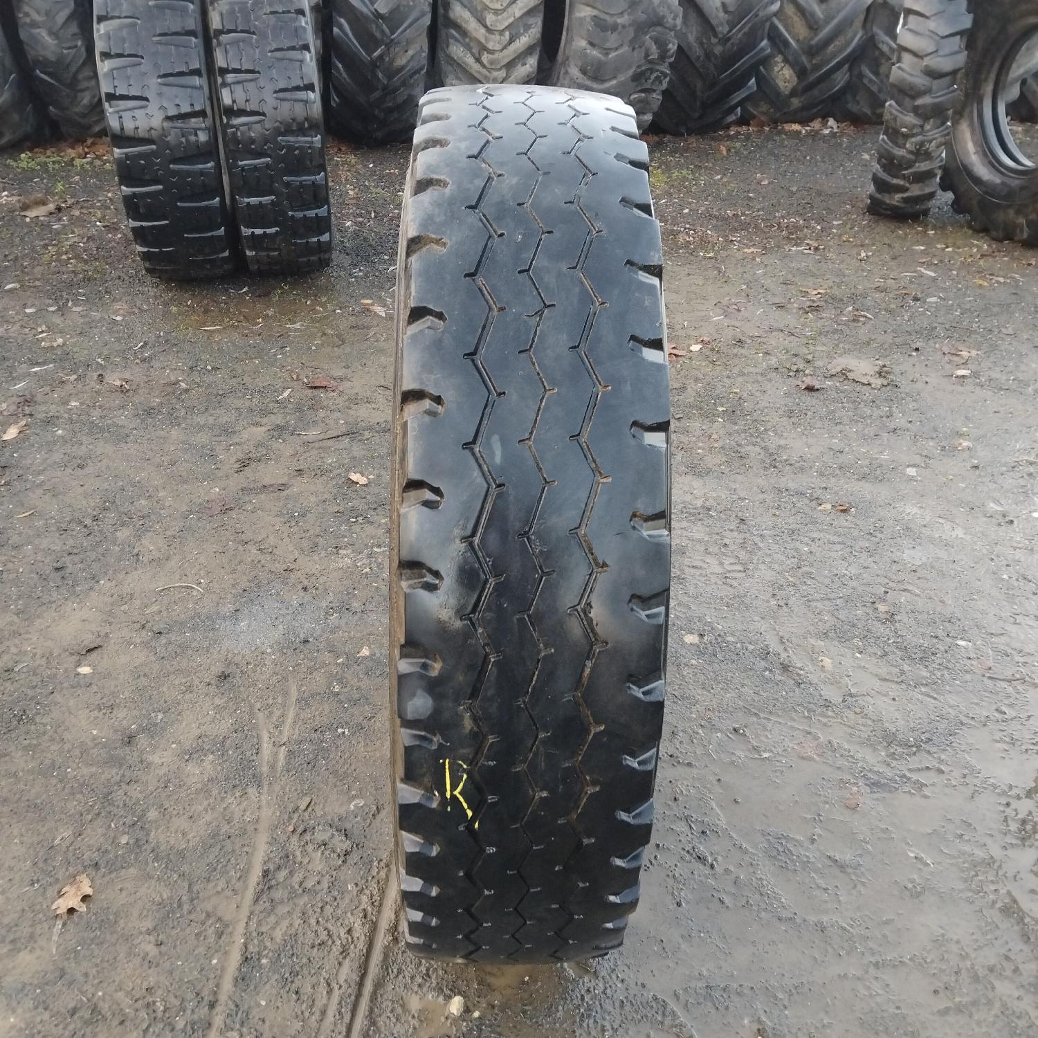  Cauciucuri 10R22.5  Michelin