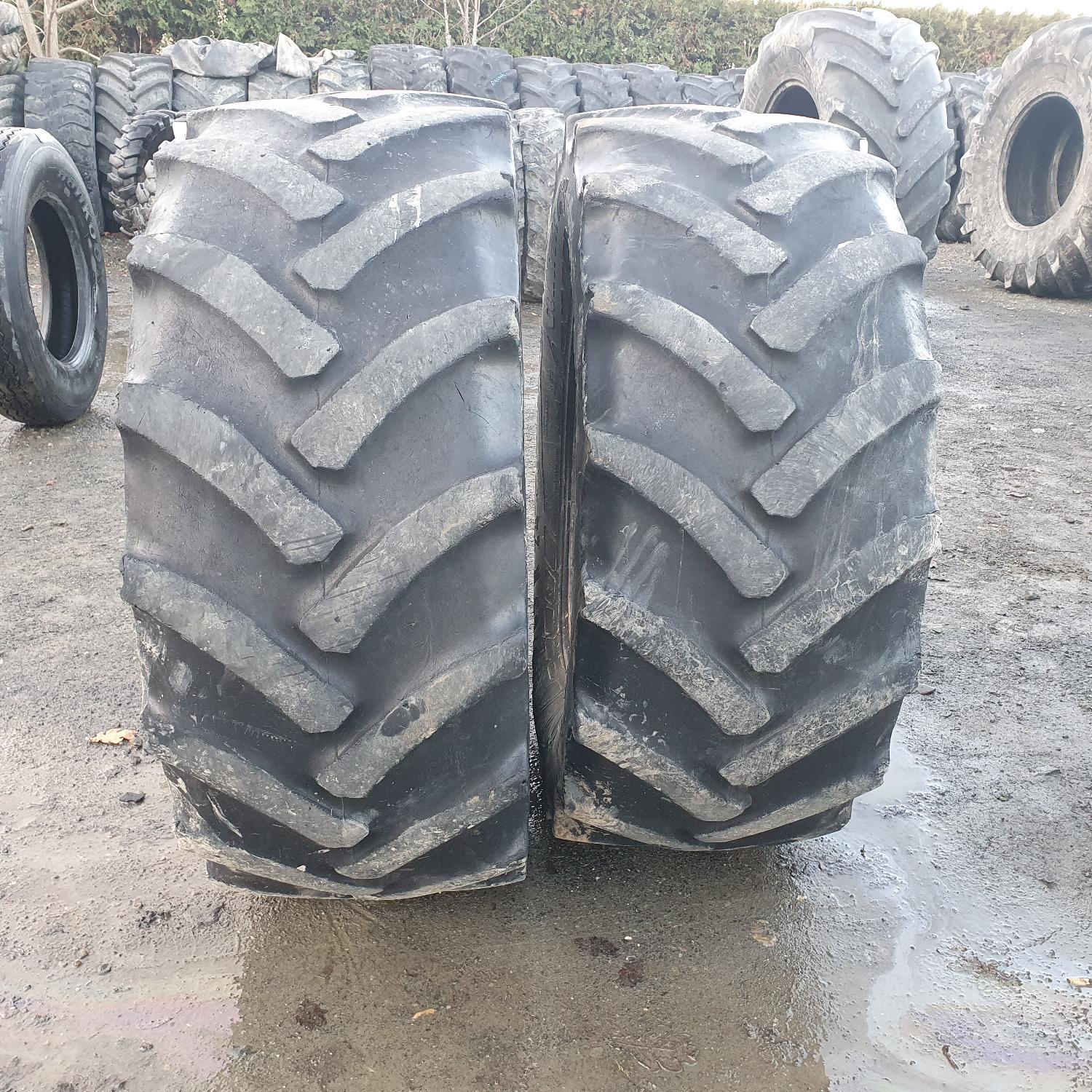  Cauciucuri 440/65R24  Continental