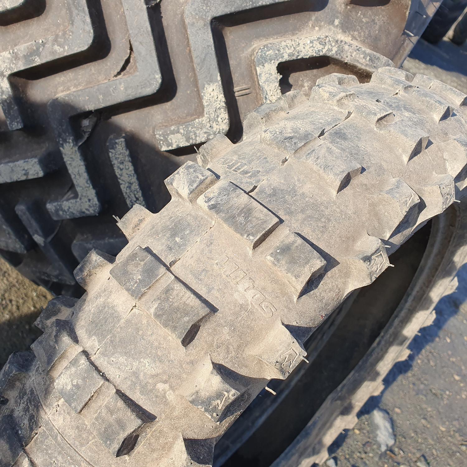  Cauciucuri 120/90-18  Mitas