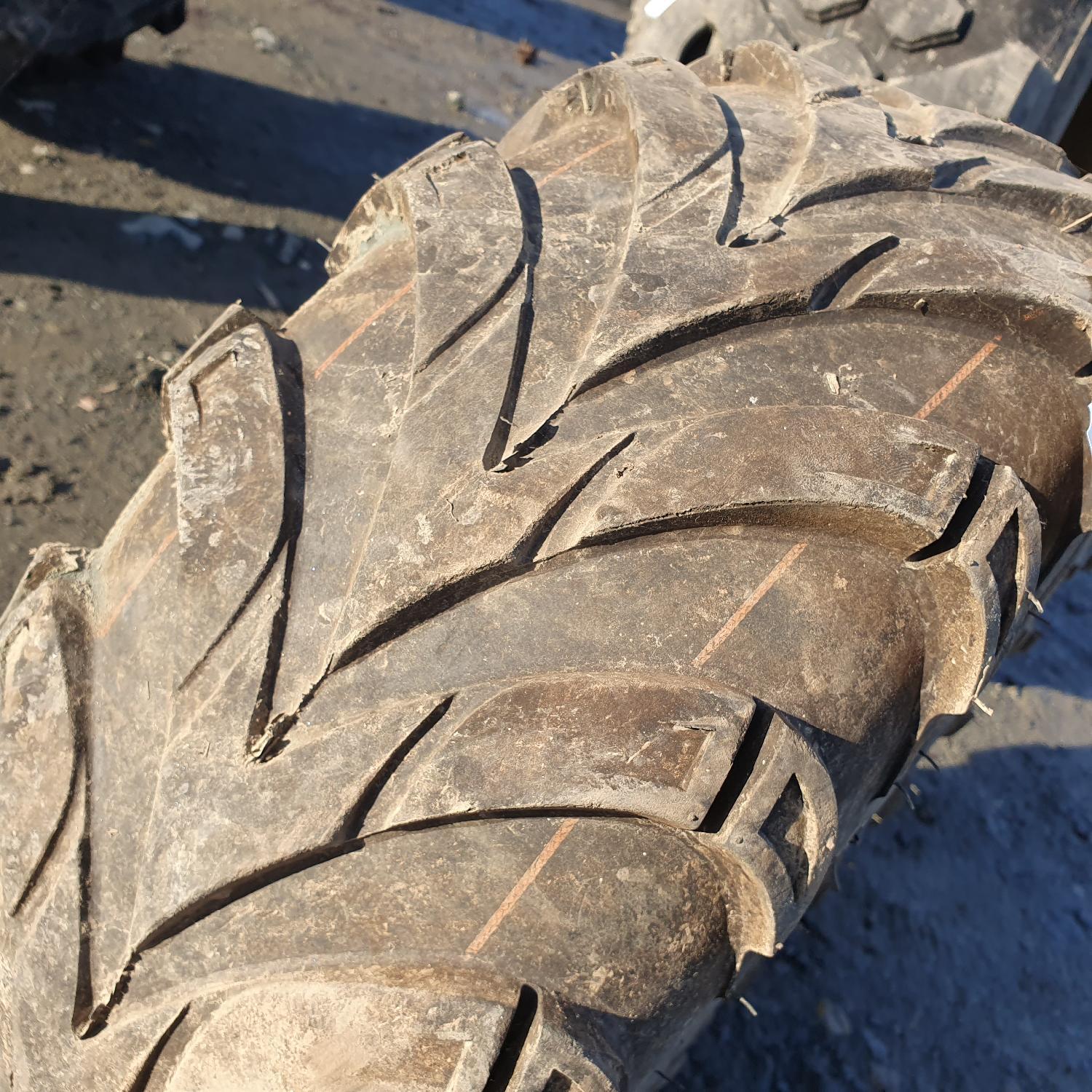  Cauciucuri 25x8-12  Cst