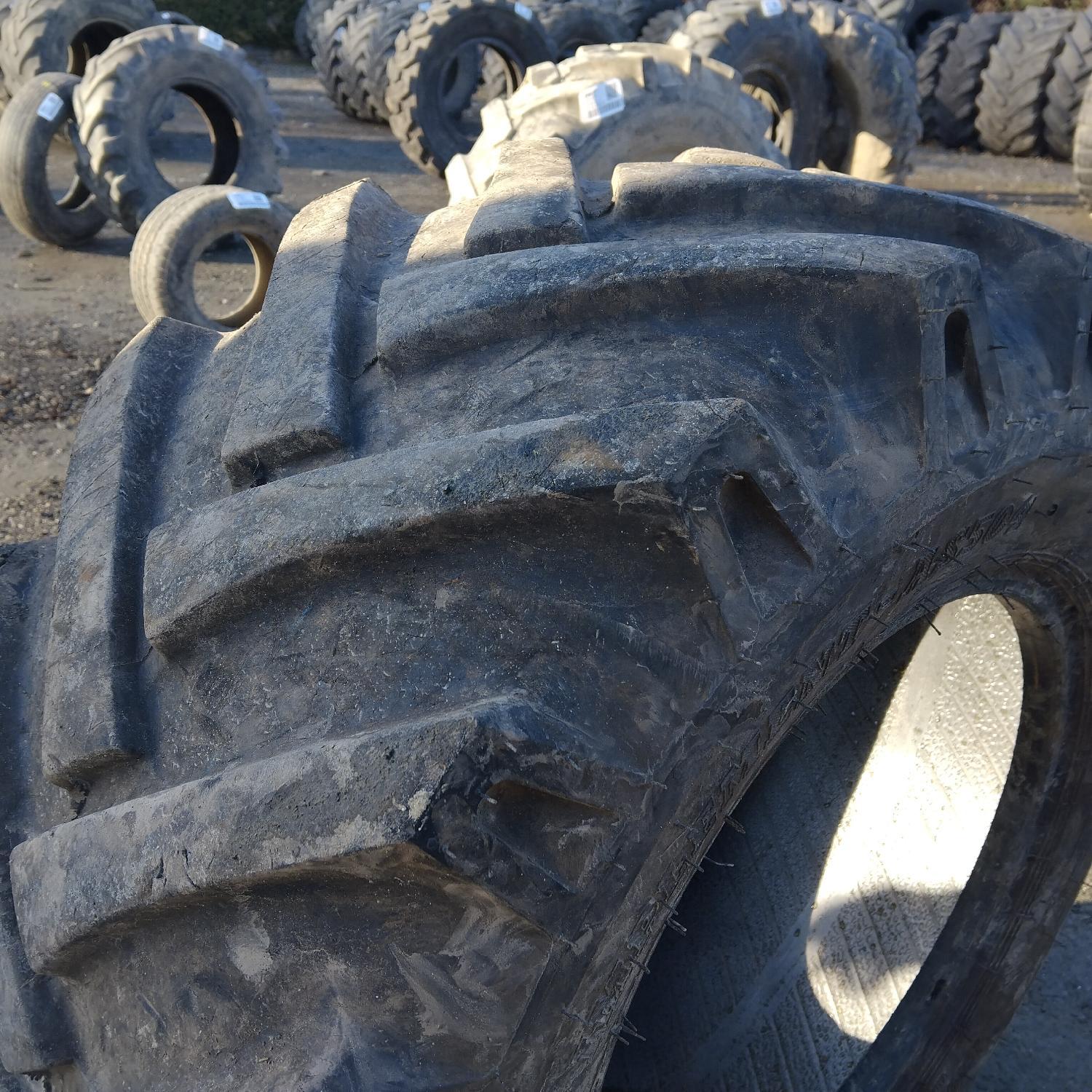  Cauciucuri 15.0/55-17  Bkt