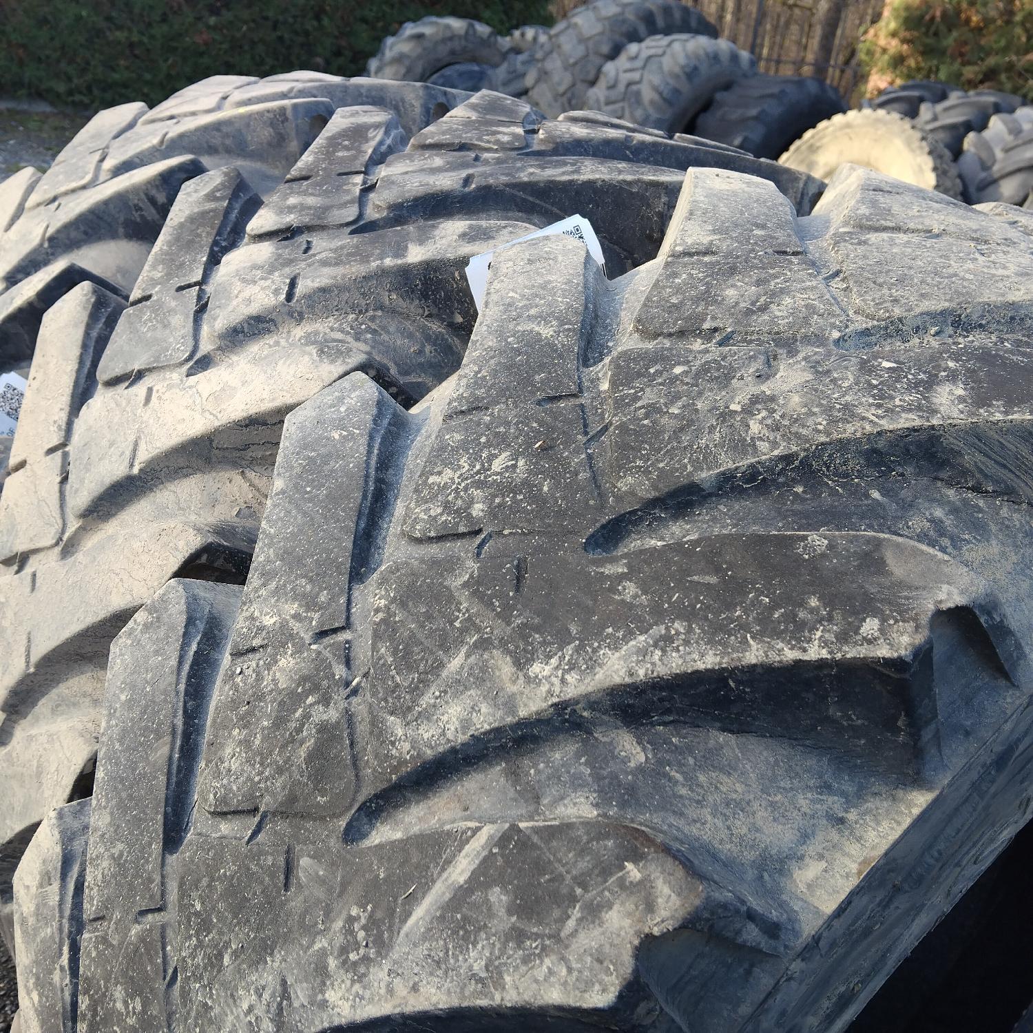  Cauciucuri 14.5-20 (365/80R20) Solideal