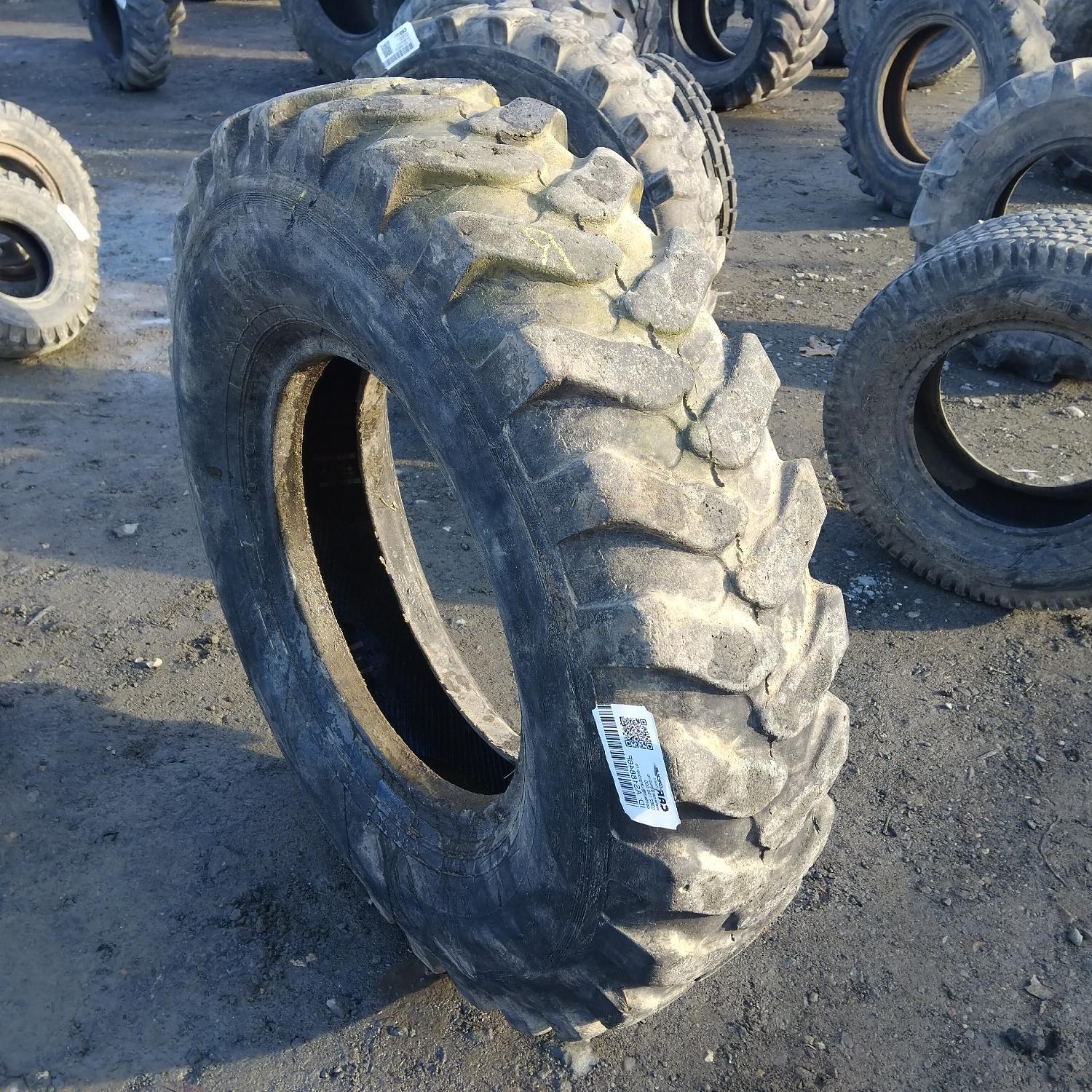  Cauciucuri 9.00-20  Universal