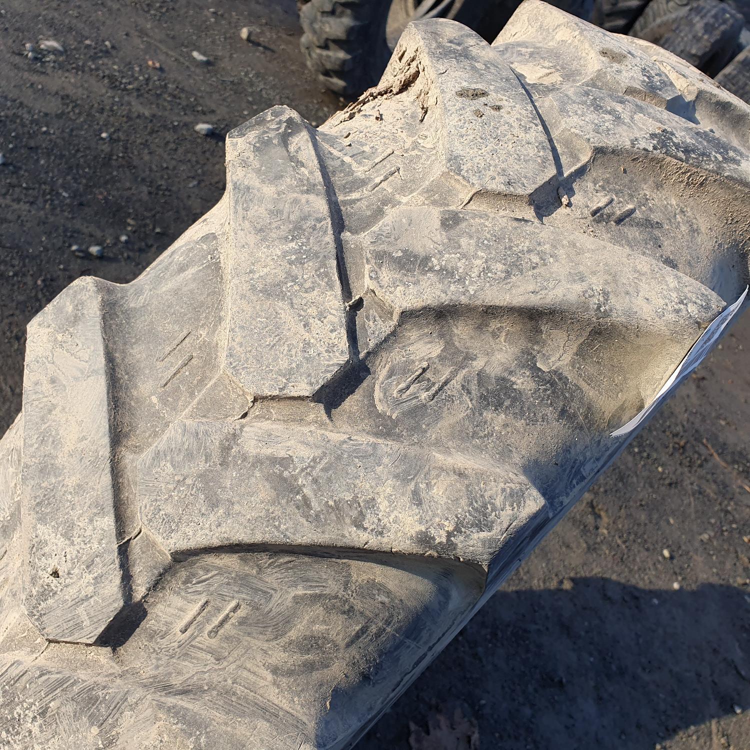  Cauciucuri 10.5-18 (10.5/80R18) Mitas