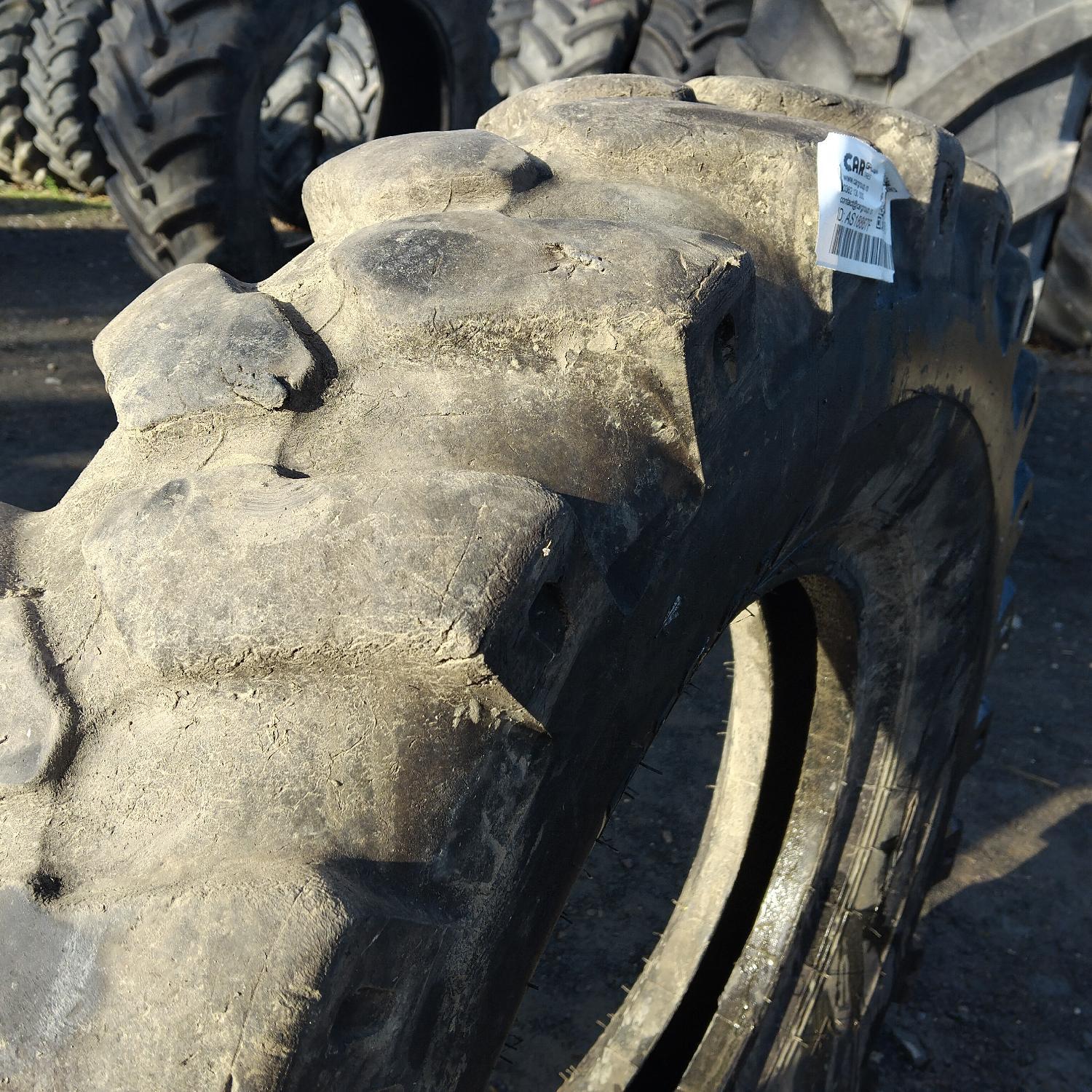  Cauciucuri 11.00-20  Bkt