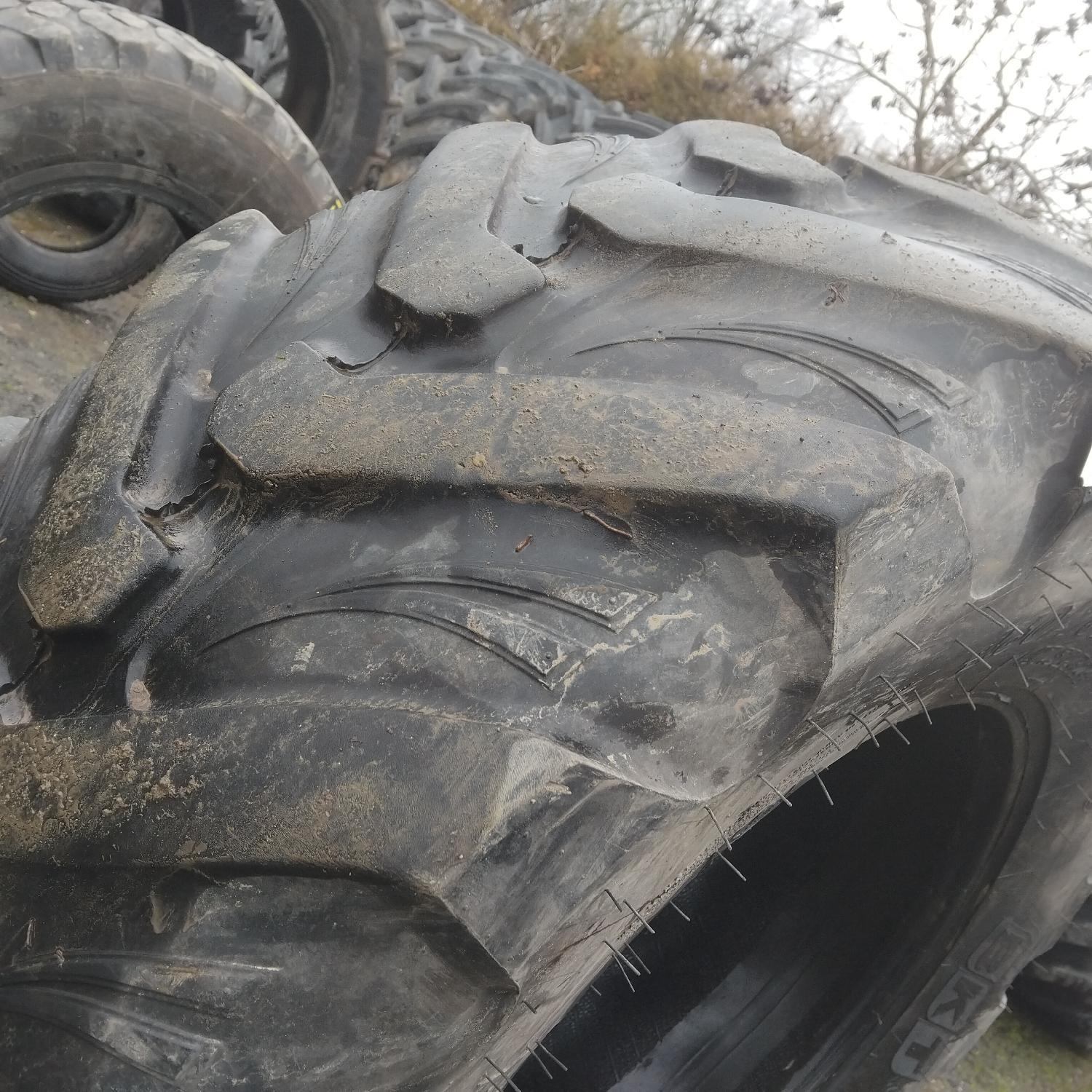  Cauciucuri 460/70R24 (17.5R24) Bkt