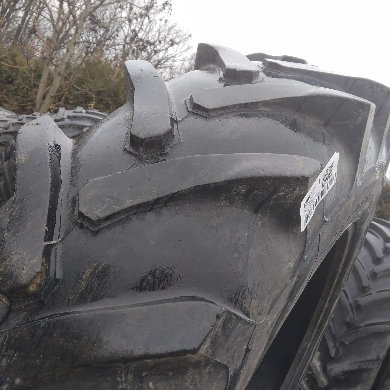  Cauciucuri 16.9R38 (420/85R38) Semperit