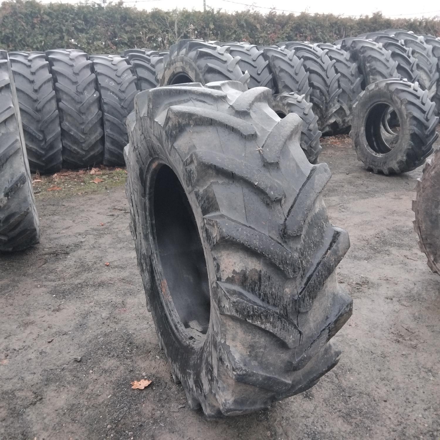  Cauciucuri 420/70R28  Pirelli