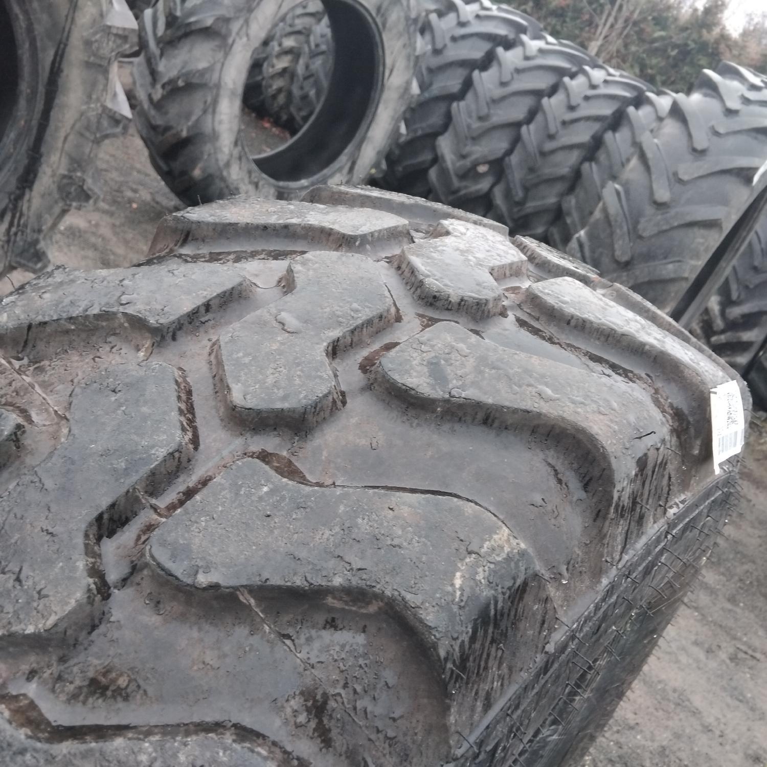  Cauciucuri 405/70R18  Mitas
