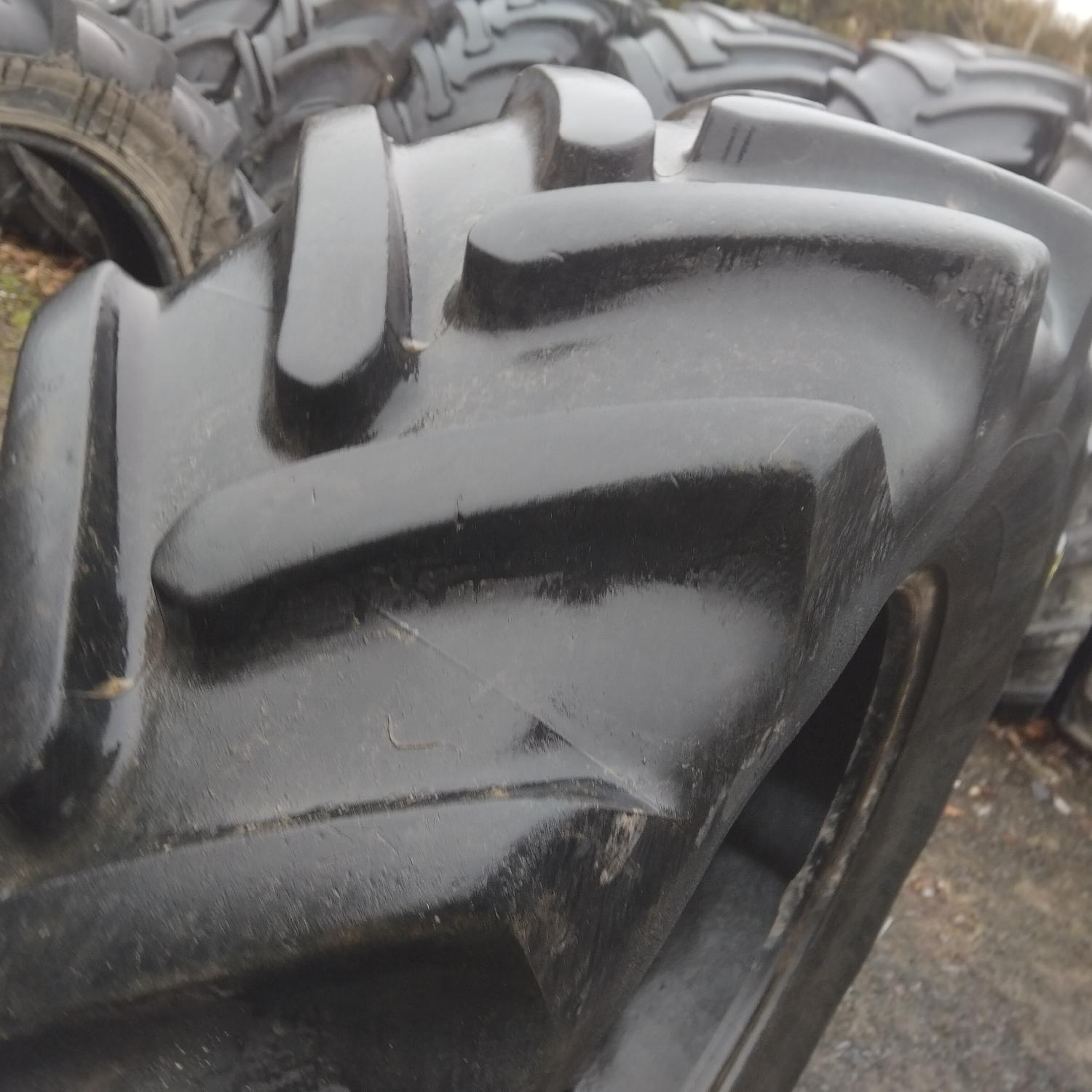  Cauciucuri 380/70R24  Michelin