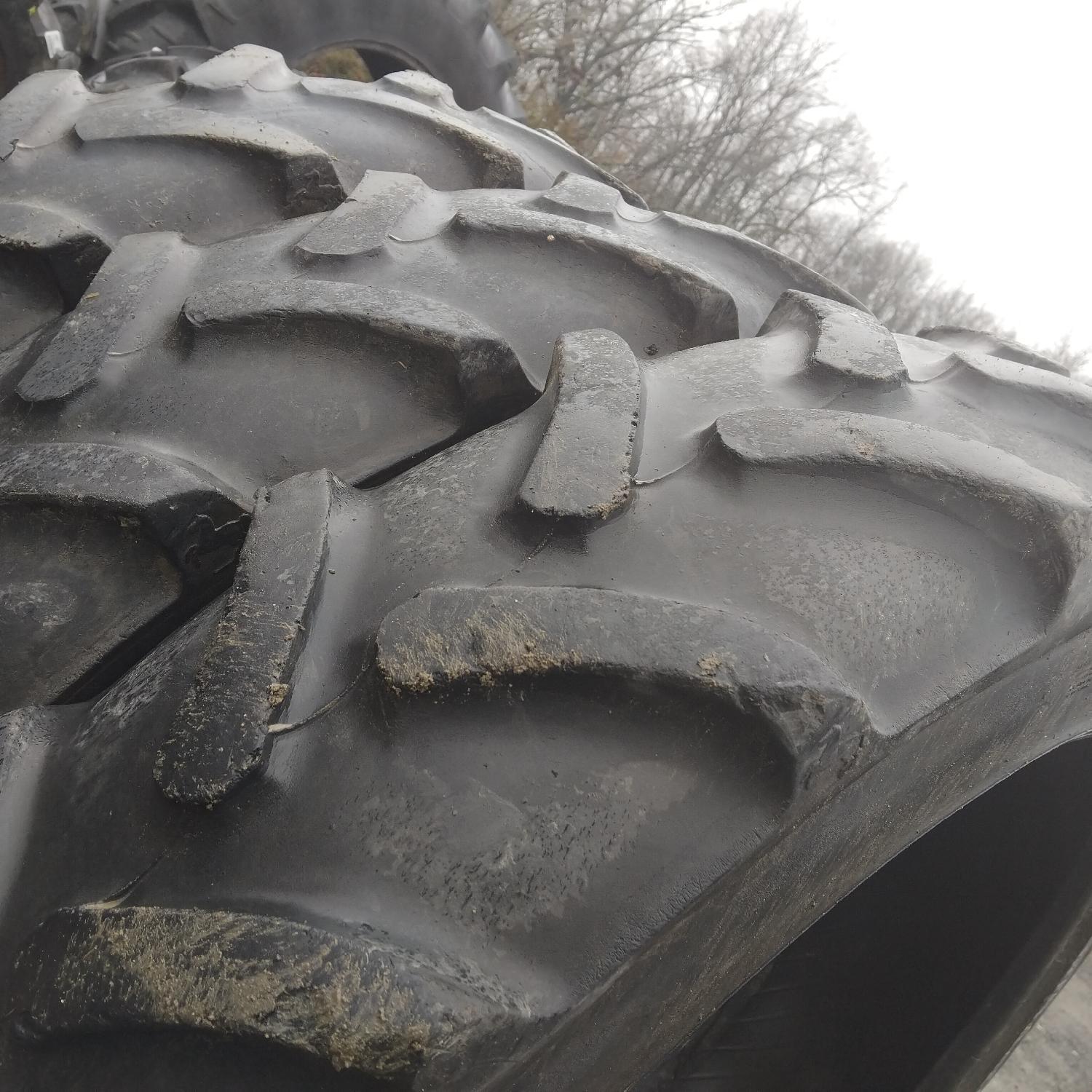  Cauciucuri 270/80R32  Continental