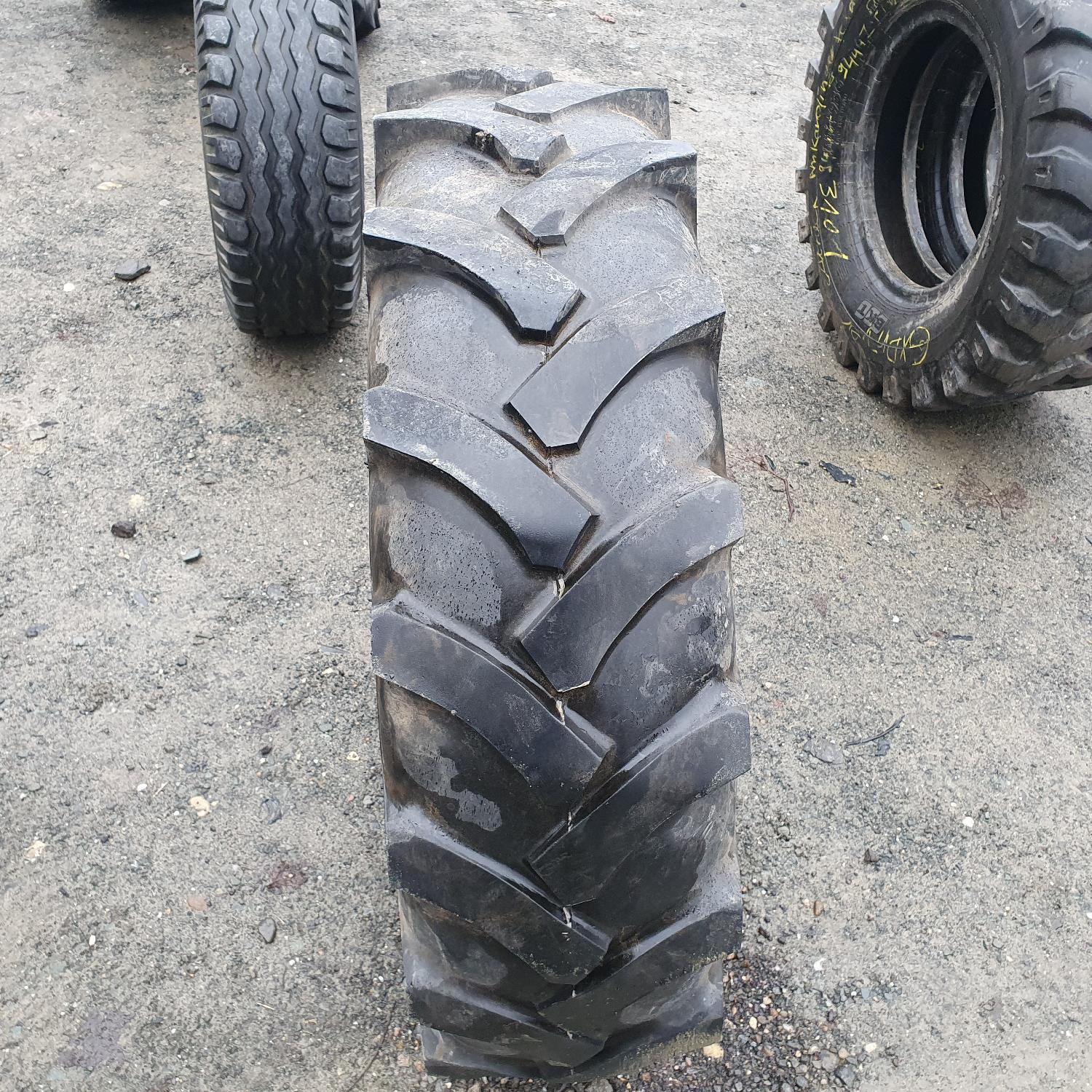  Cauciucuri 11.2-24 (280/85R24) Universal